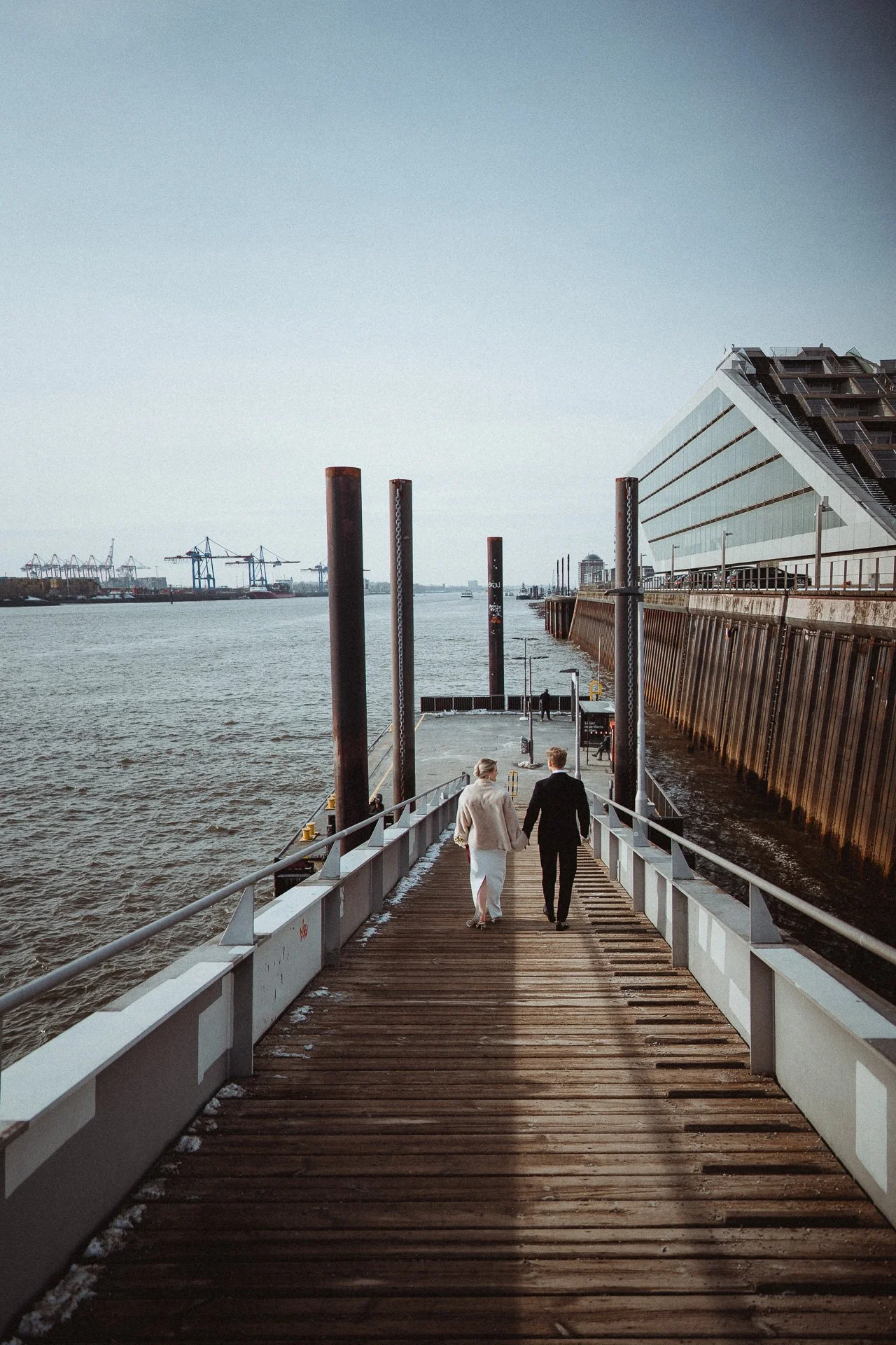 OH_YEAH-Hochzeitsfotograf_Hamburg-Klaus_Schwaiger-Urban_Wedding_Altona-Josi_Jan-297.jpg