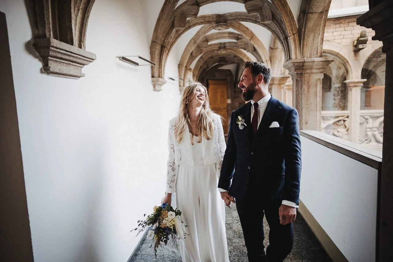OH_YEAH-Hochzeitsfotograf_Hamburg-Klaus_Schwaiger-Urban_Wedding_Cologne-Nele_Martin-286.jpg