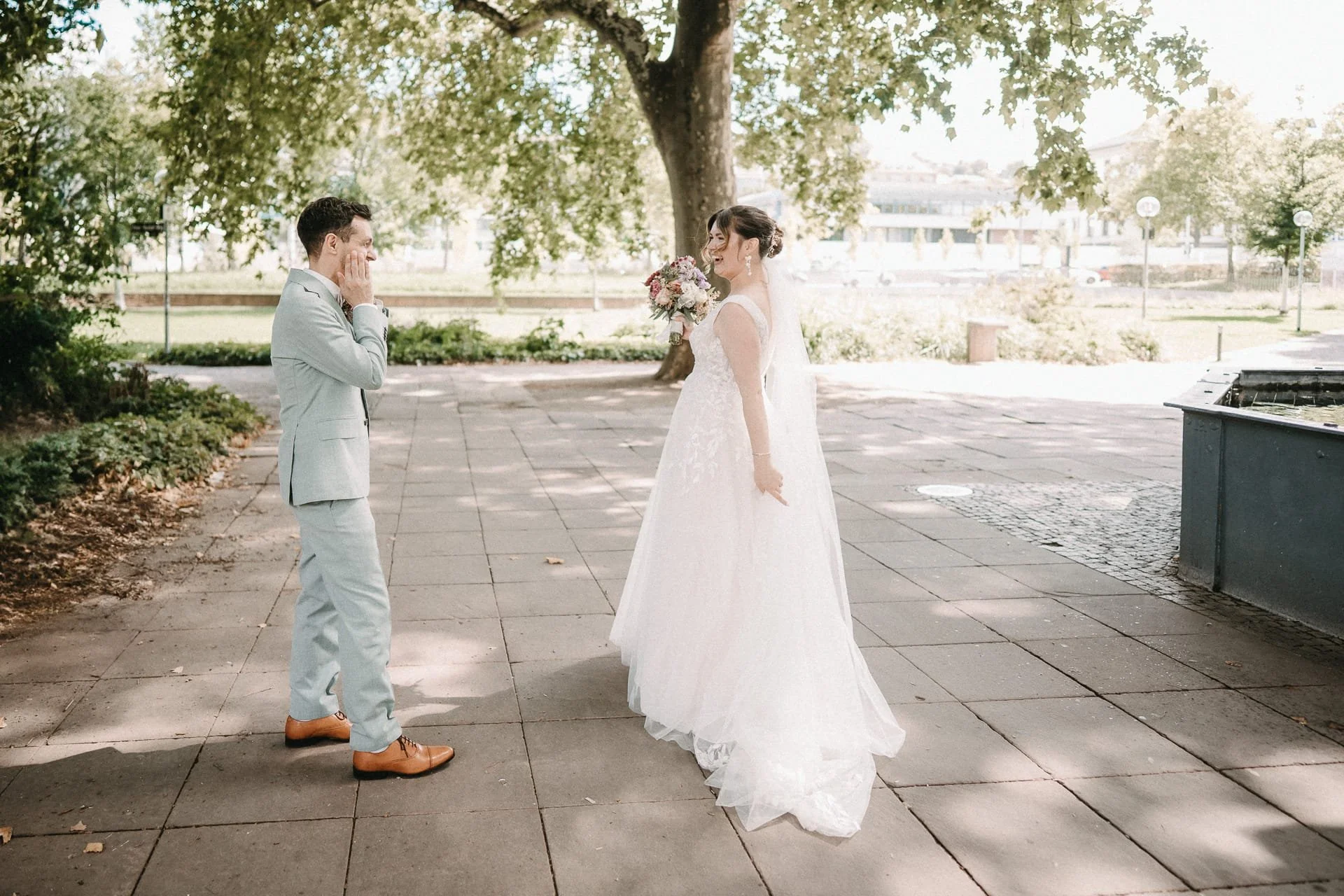 OH_YEAH-Hochzeitsfotograf_Hamburg-Klaus_Schwaiger-Urban_Wedding_Stuttgart-Elisa-Alberd-173.jpg