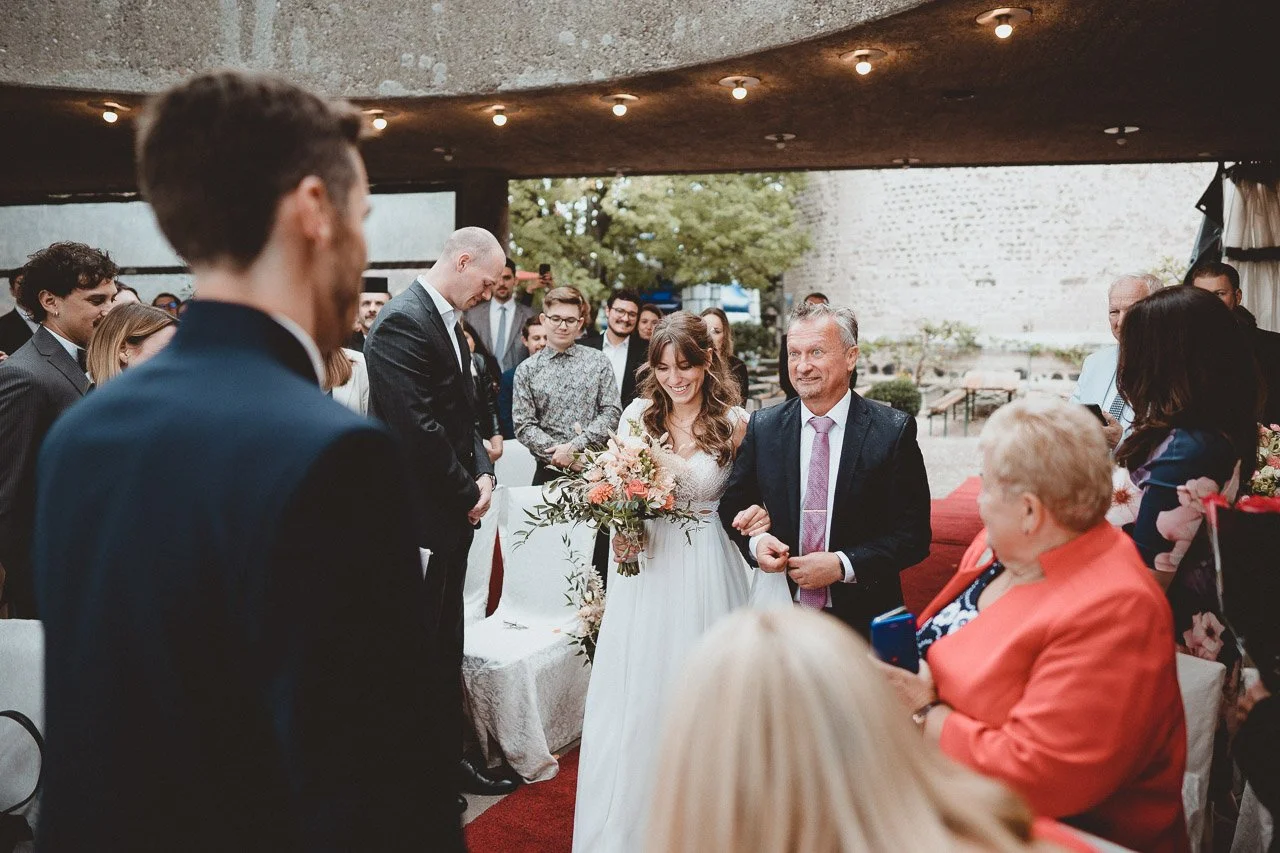 OH_YEAH-Hochzeitsfotograf_Hamburg-Klaus_Schwaiger-Urban_Wedding_Bonn-Nicole_Dennis-137.jpg