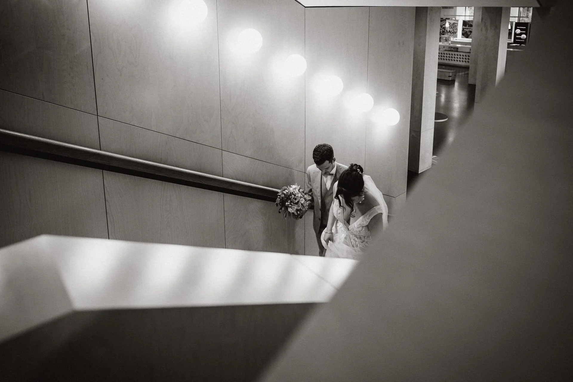 OH_YEAH-Hochzeitsfotograf_Hamburg-Klaus_Schwaiger-Urban_Wedding_Stuttgart-Elisa-Alberd-377.jpg