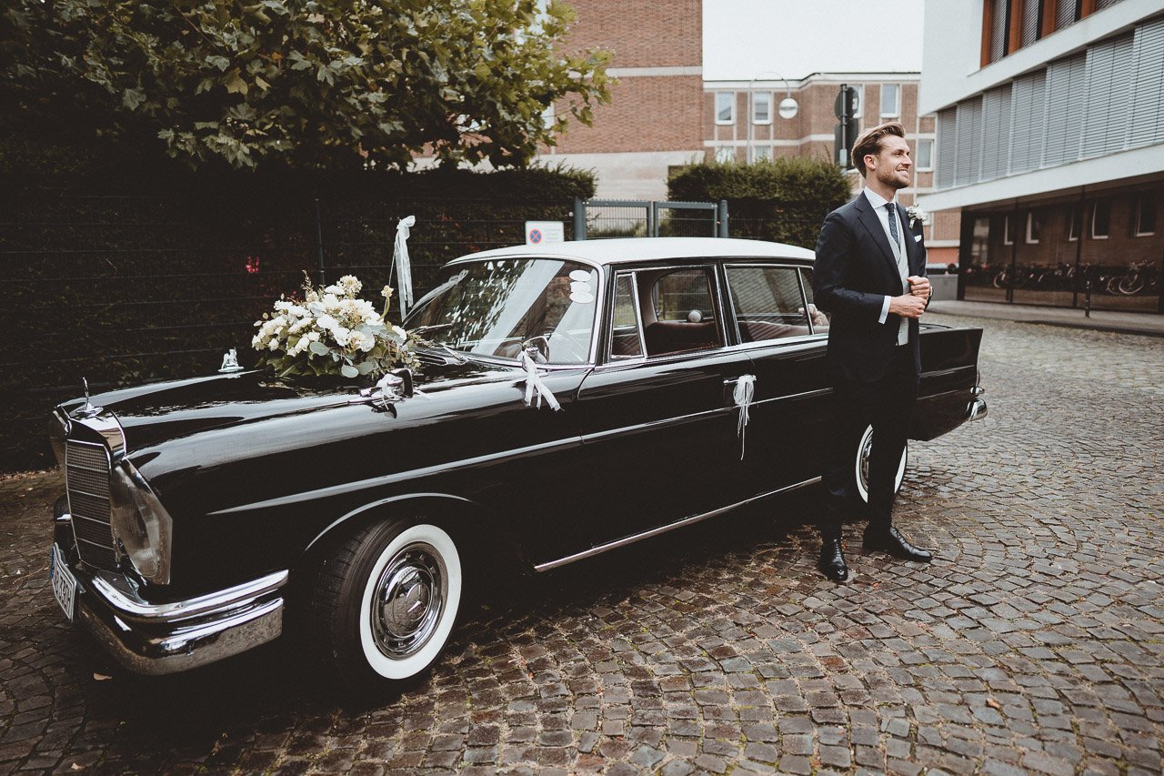 OH_YEAH-Hochzeitsfotograf_Hamburg-Klaus_Schwaiger-Urban_Wedding_Cologne-Karo_Felix-6.jpg