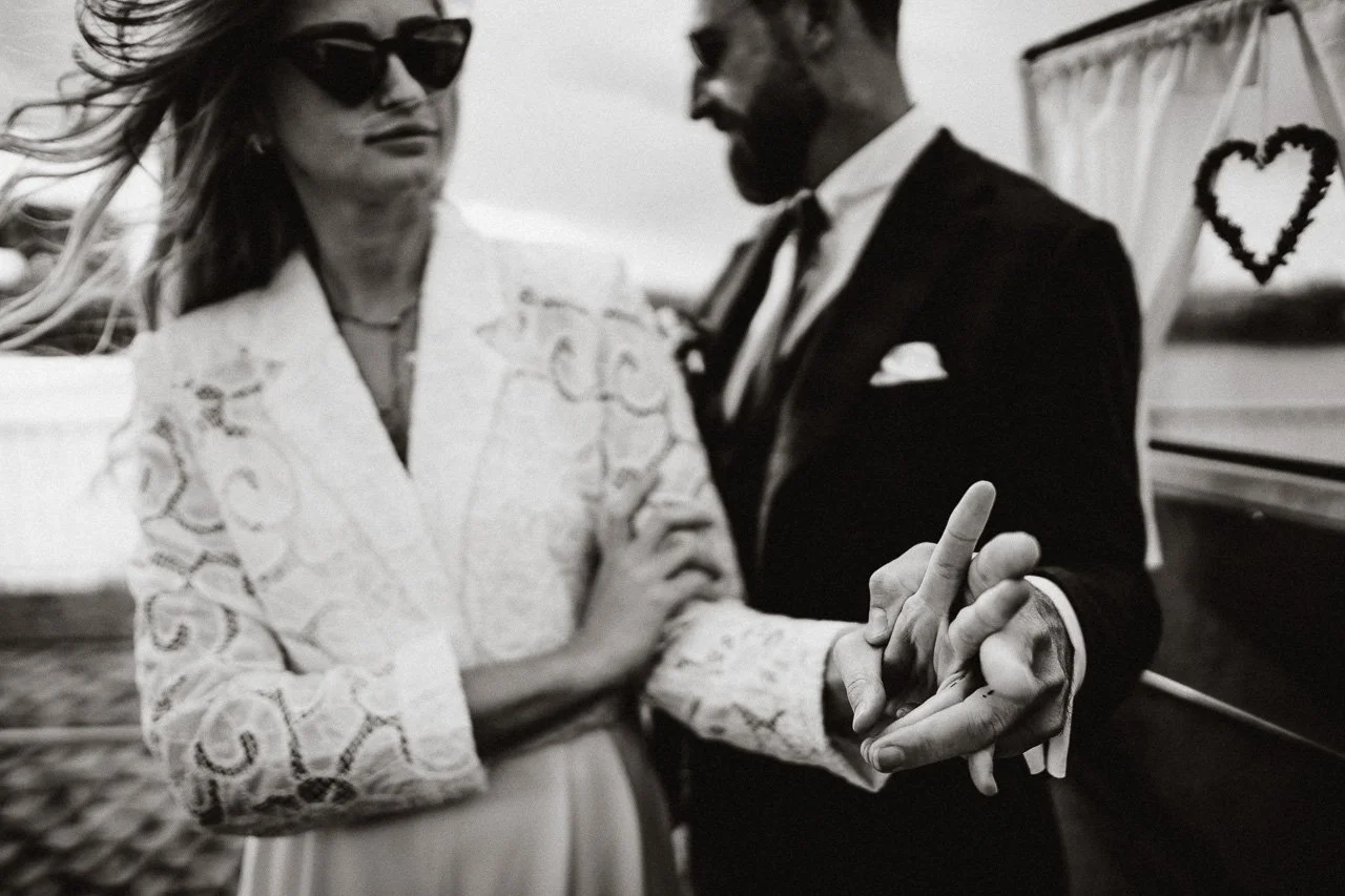 OH_YEAH-Hochzeitsfotograf_Hamburg-Klaus_Schwaiger-Urban_Wedding_Cologne-Nele_Martin-170.jpg