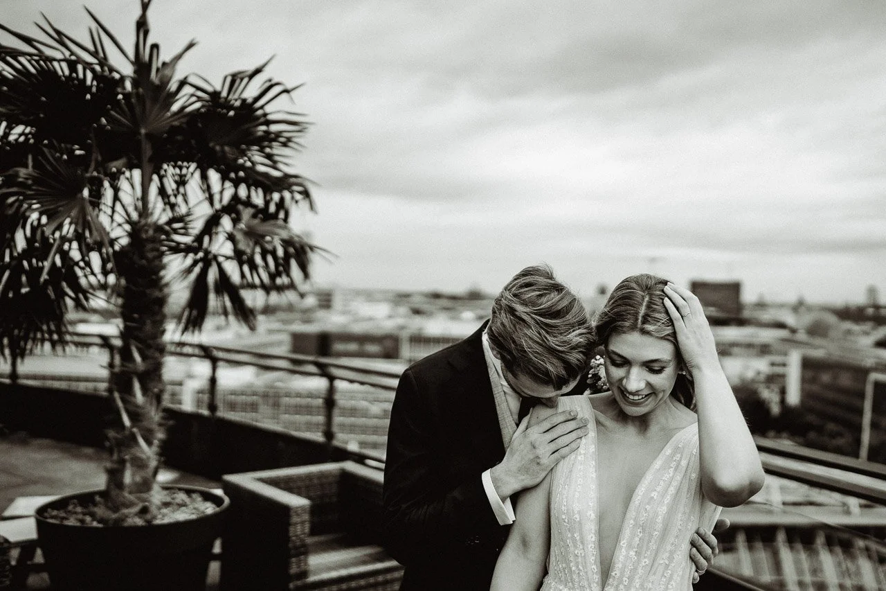 OH_YEAH-Hochzeitsfotograf_Hamburg-Klaus_Schwaiger-Urban_Wedding_Cologne-Karo_Felix-13.jpg