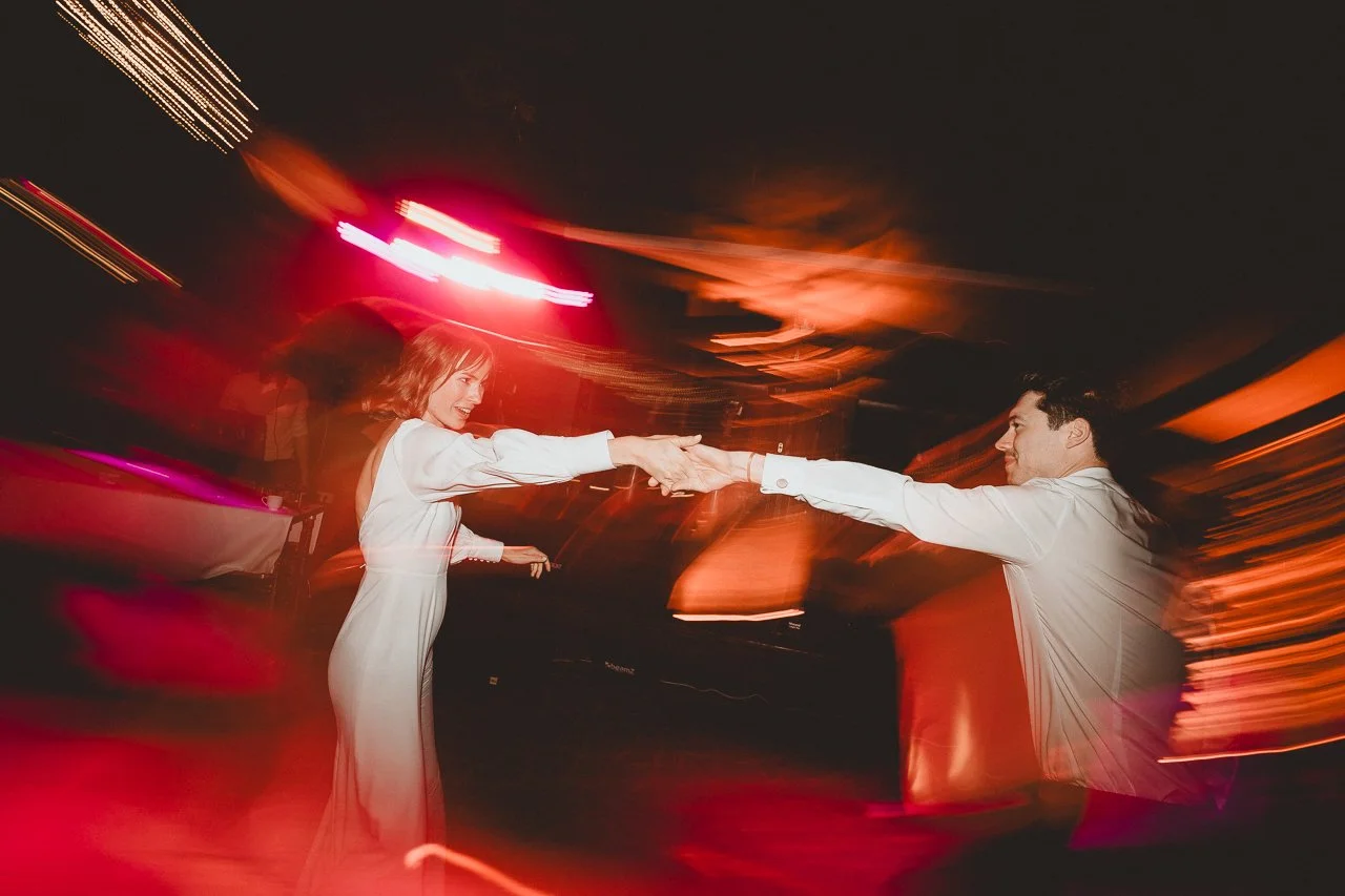 OH_YEAH-Hochzeitsfotograf_Hamburg-Klaus_Schwaiger-Freie_Trauung-Ahrtal-Laura_Ole-600.jpg