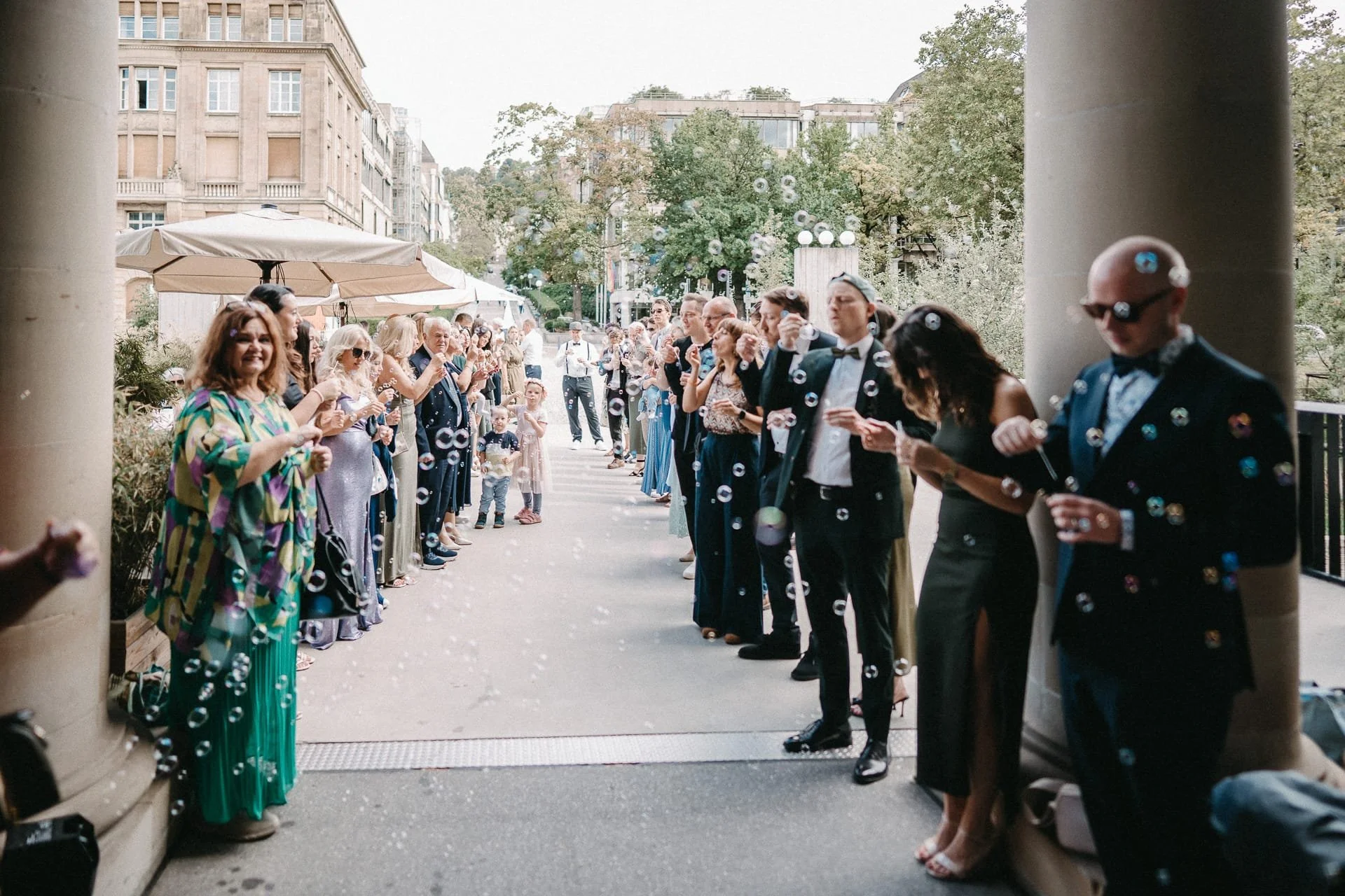 OH_YEAH-Hochzeitsfotograf_Hamburg-Klaus_Schwaiger-Urban_Wedding_Stuttgart-Elisa-Alberd-392.jpg
