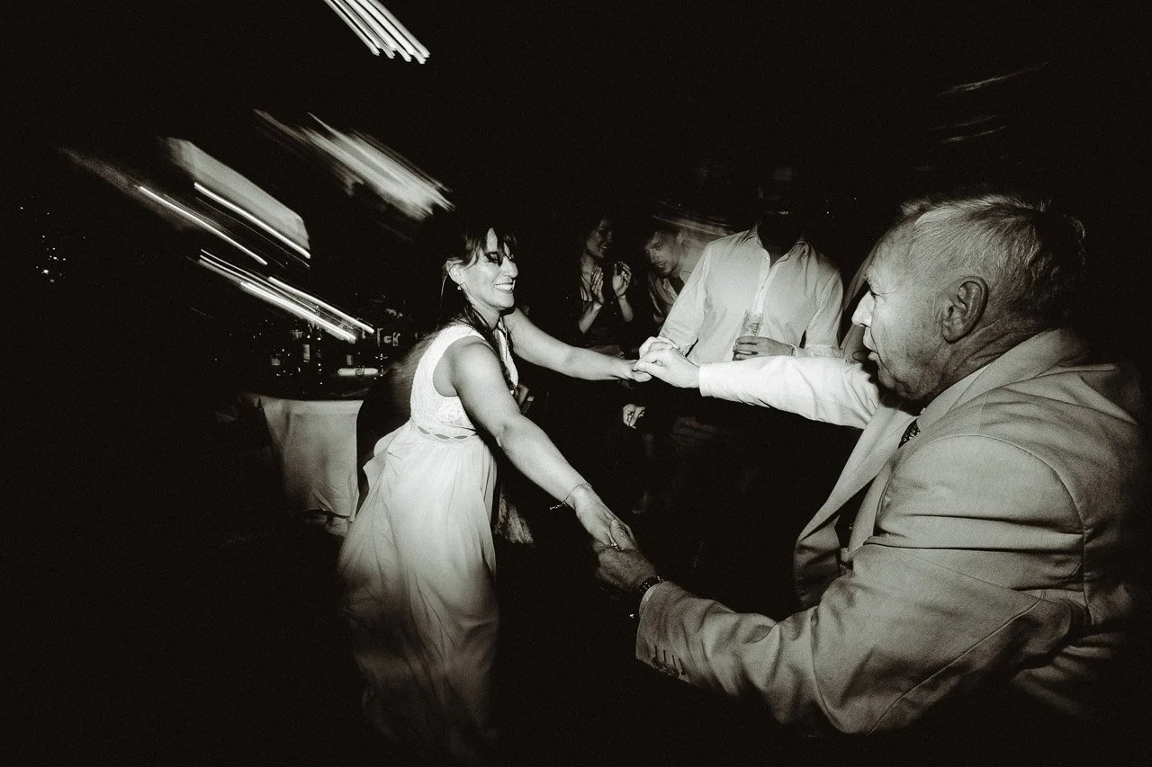 OH_YEAH-Hochzeitsfotograf_Hamburg-Klaus_Schwaiger-Urban_Wedding_Bonn-Nicole_Dennis-800.jpg