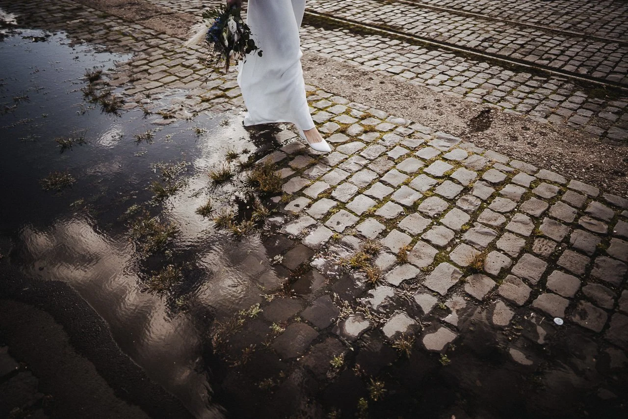 OH_YEAH-Hochzeitsfotograf_Hamburg-Klaus_Schwaiger-Urban_Wedding_Cologne-Nele_Martin-127.jpg