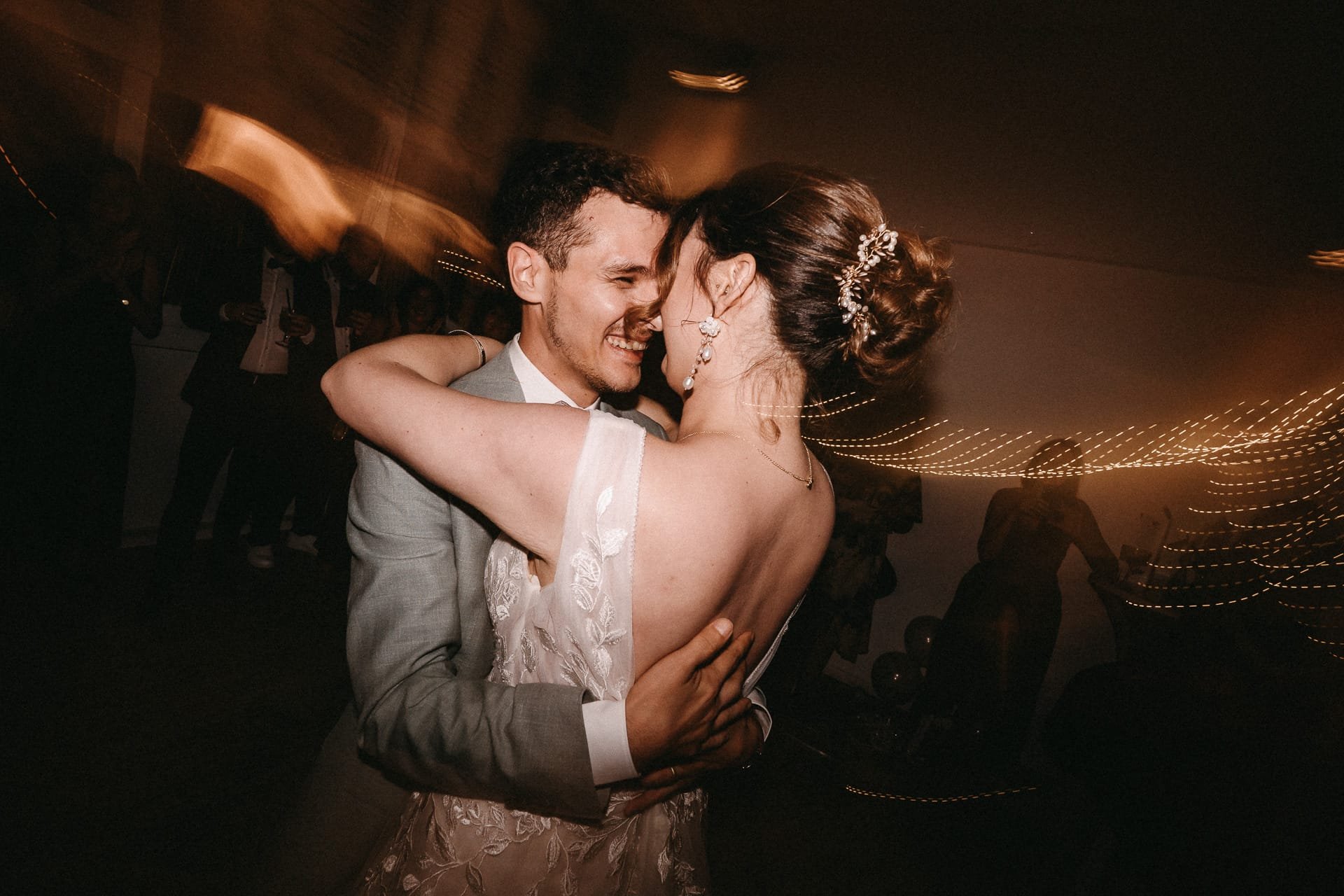 OH_YEAH-Hochzeitsfotograf_Hamburg-Klaus_Schwaiger-Urban_Wedding_Stuttgart-Elisa-Alberd-894.jpg