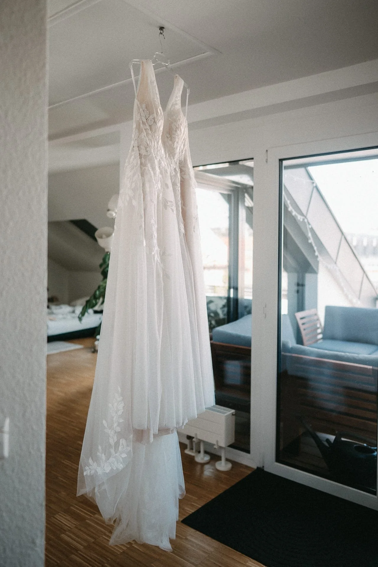 OH_YEAH-Hochzeitsfotograf_Hamburg-Klaus_Schwaiger-Urban_Wedding_Stuttgart-Elisa-Alberd-52.jpg