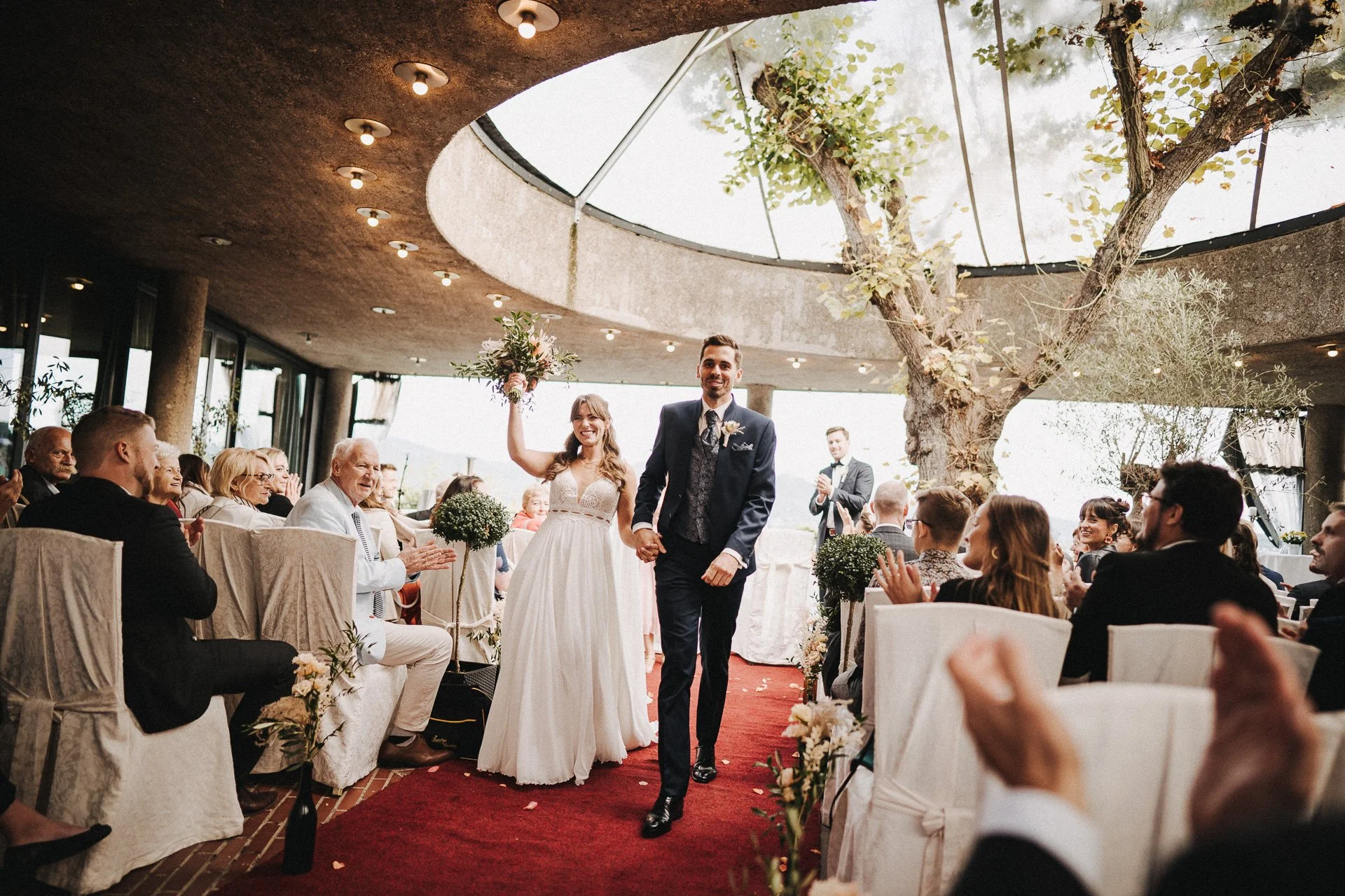 Urban Wedding auf der Bonner Godesburg mit Nicole & Dennis