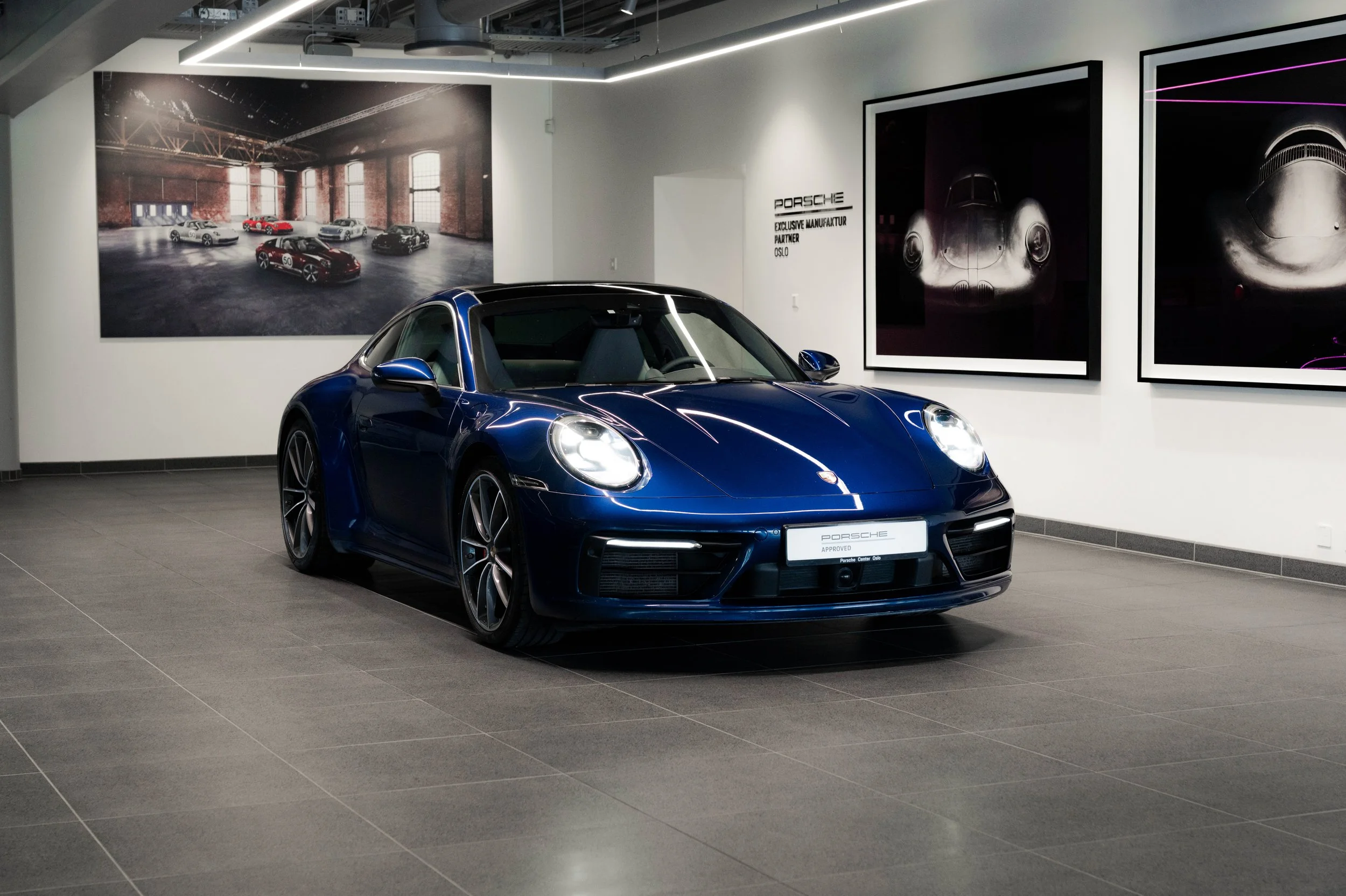 Carrera 4s Blue-14.jpg