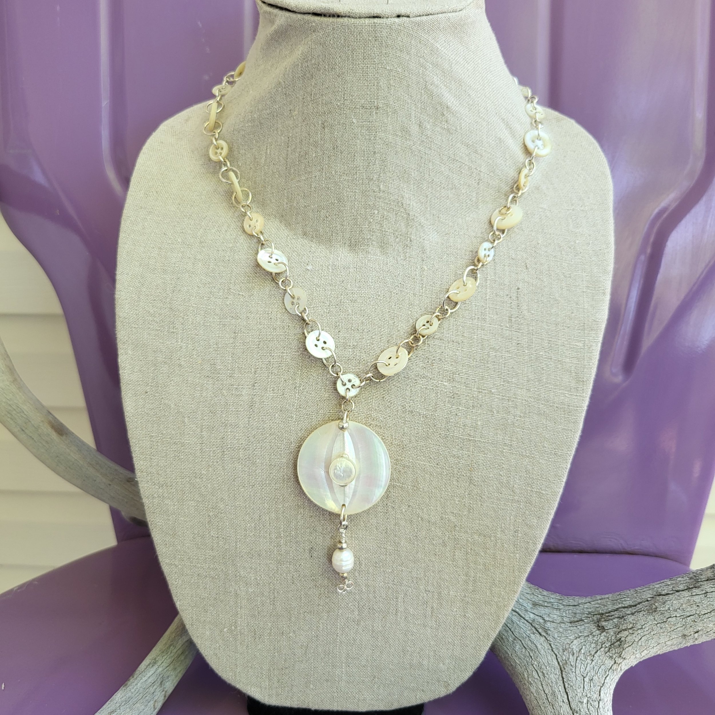 necklace-button chain pendant-a.jpg