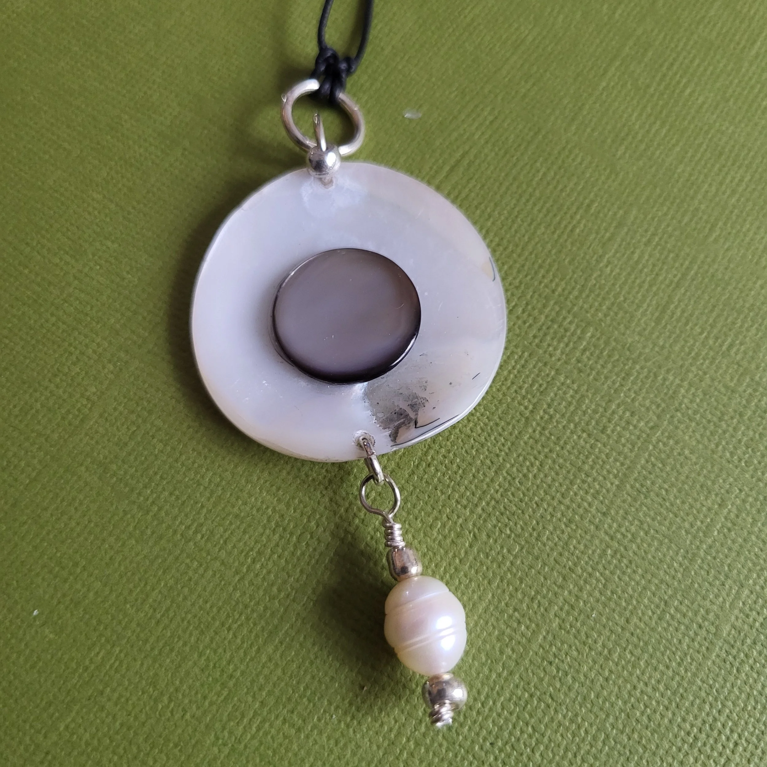 necklace-eclipse set-details-c.jpg