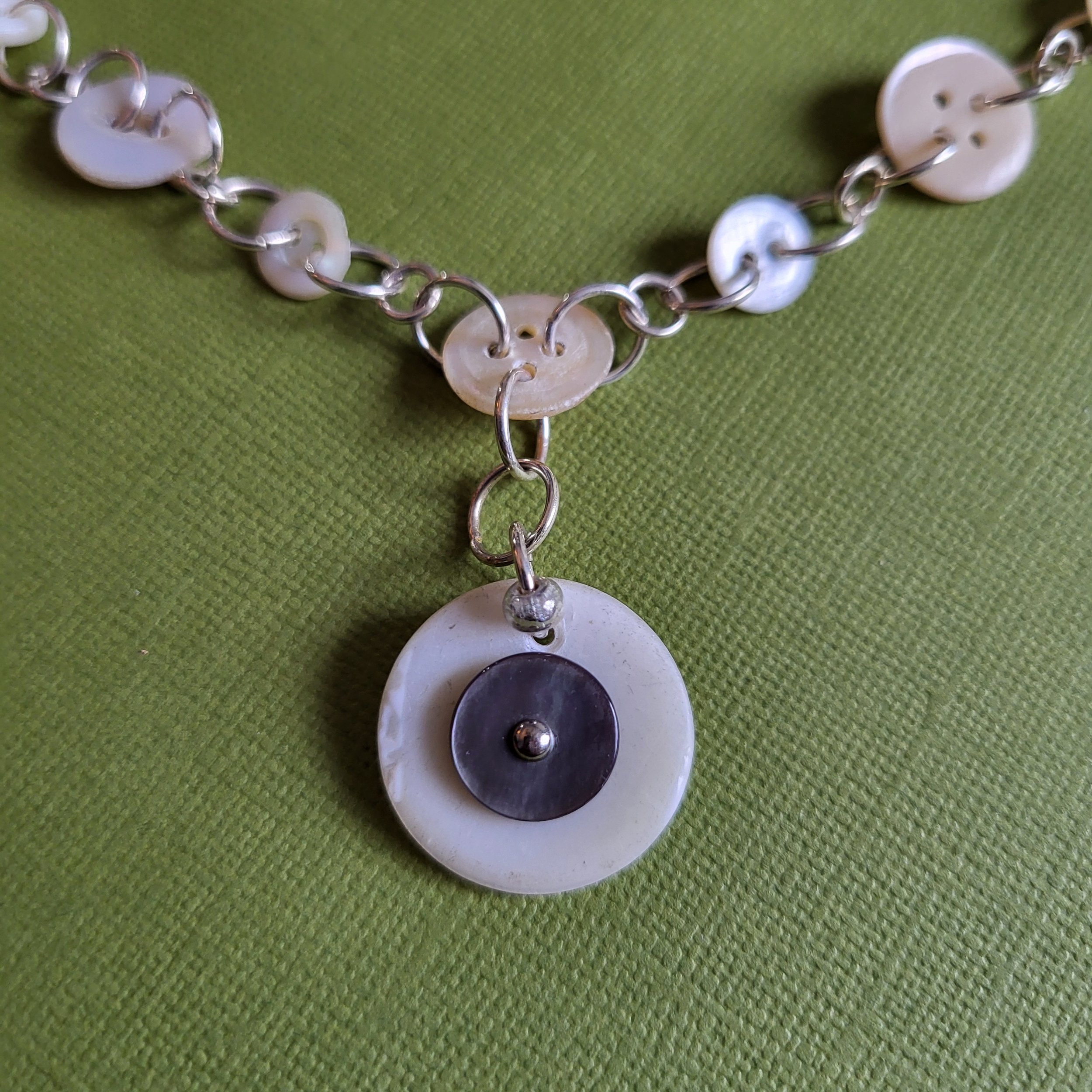 necklace-carved button chain-details-b.jpg