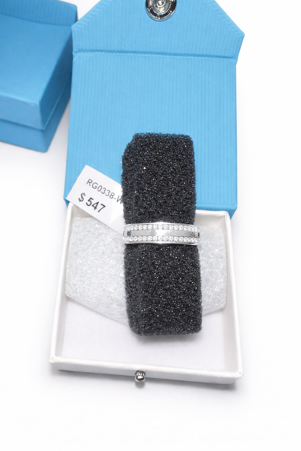 Exquisite Natural Diamond Ring - Size 7