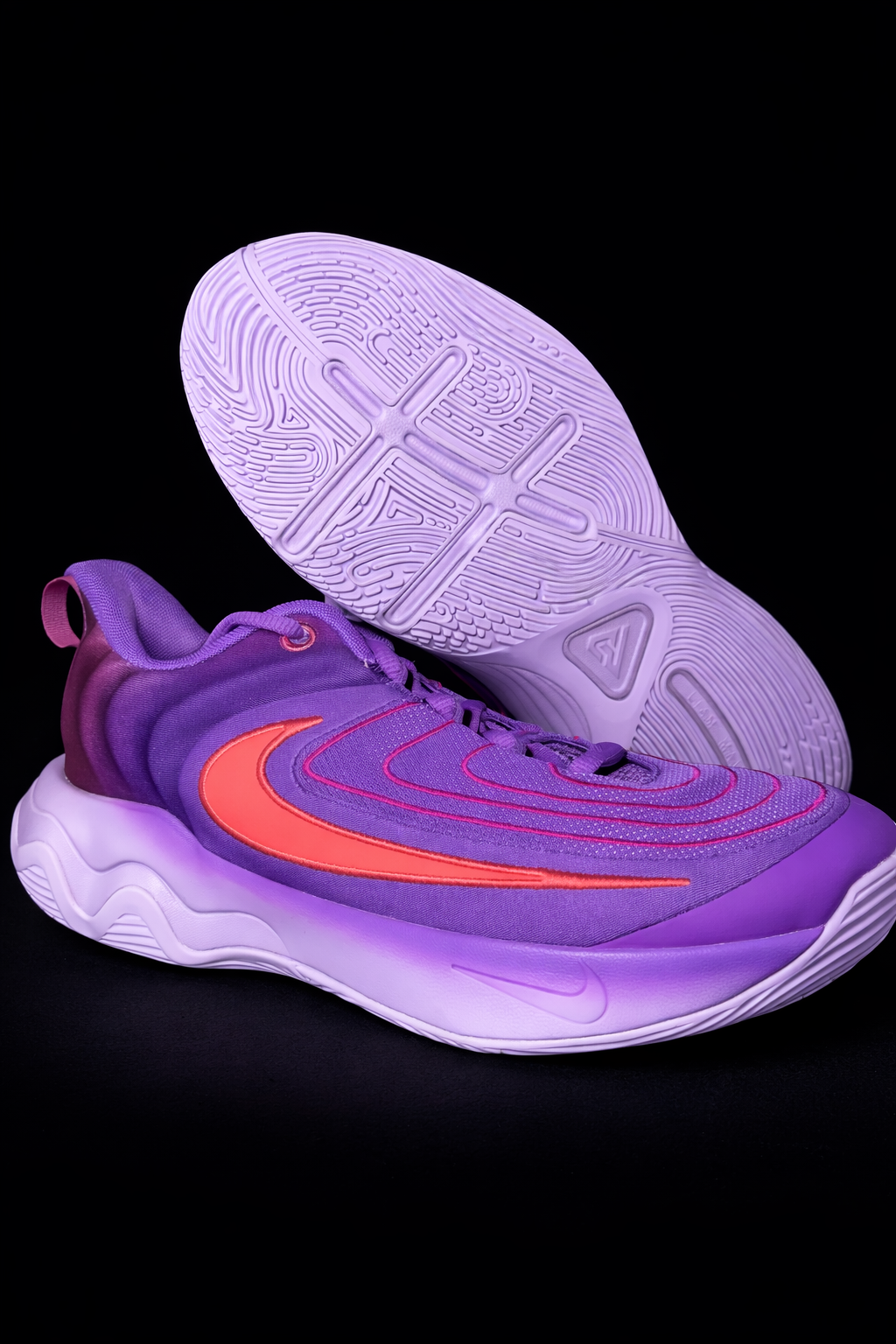 Nike Giannis Immortality 4  Basketball Shoes - size 6.5M/8W