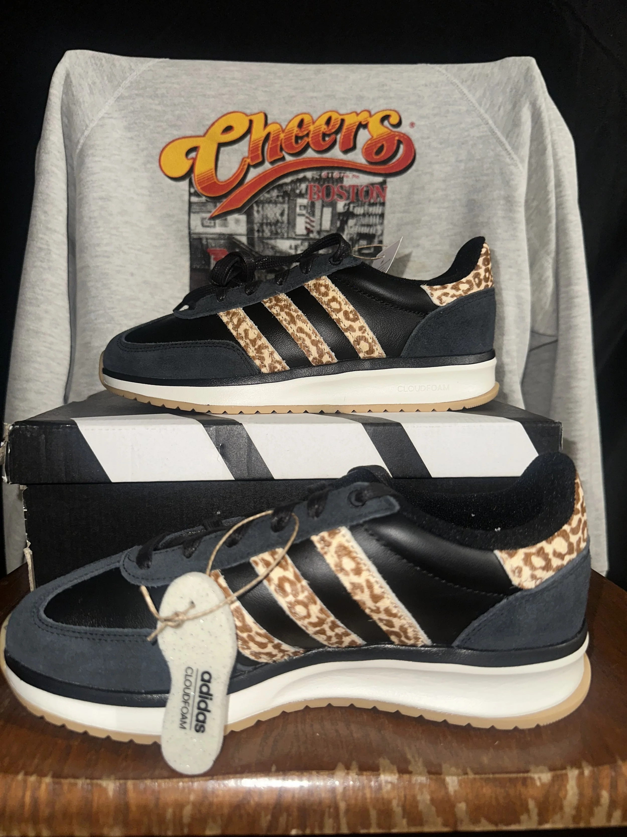 Adidas Run 70s 2.0 Women's  - Size 7
