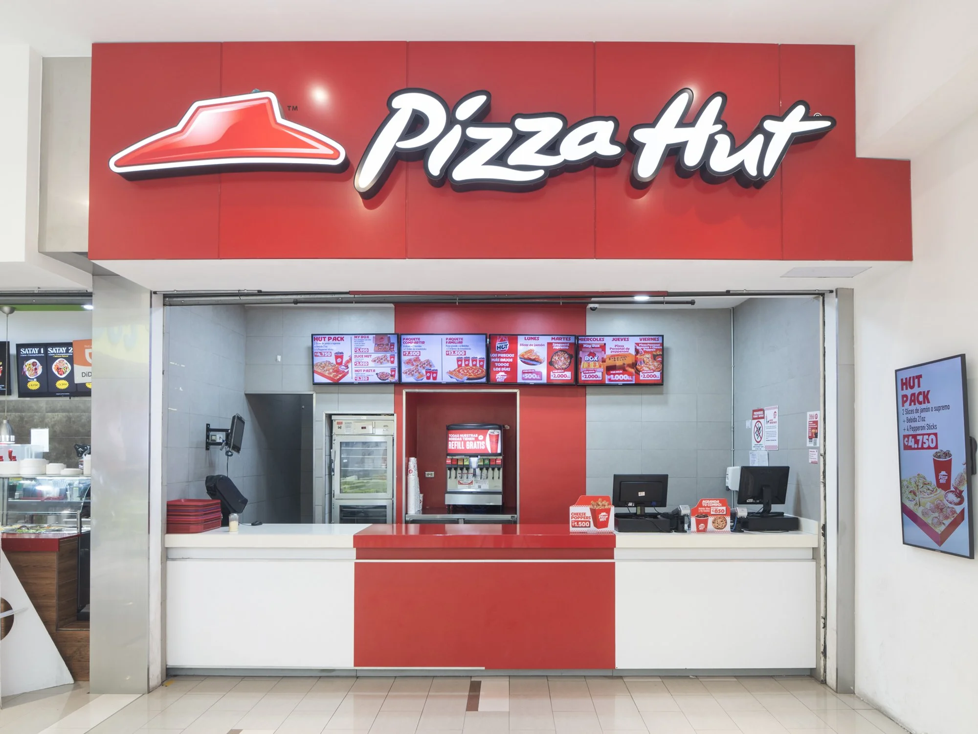 197pizzahut-a copy.jpg
