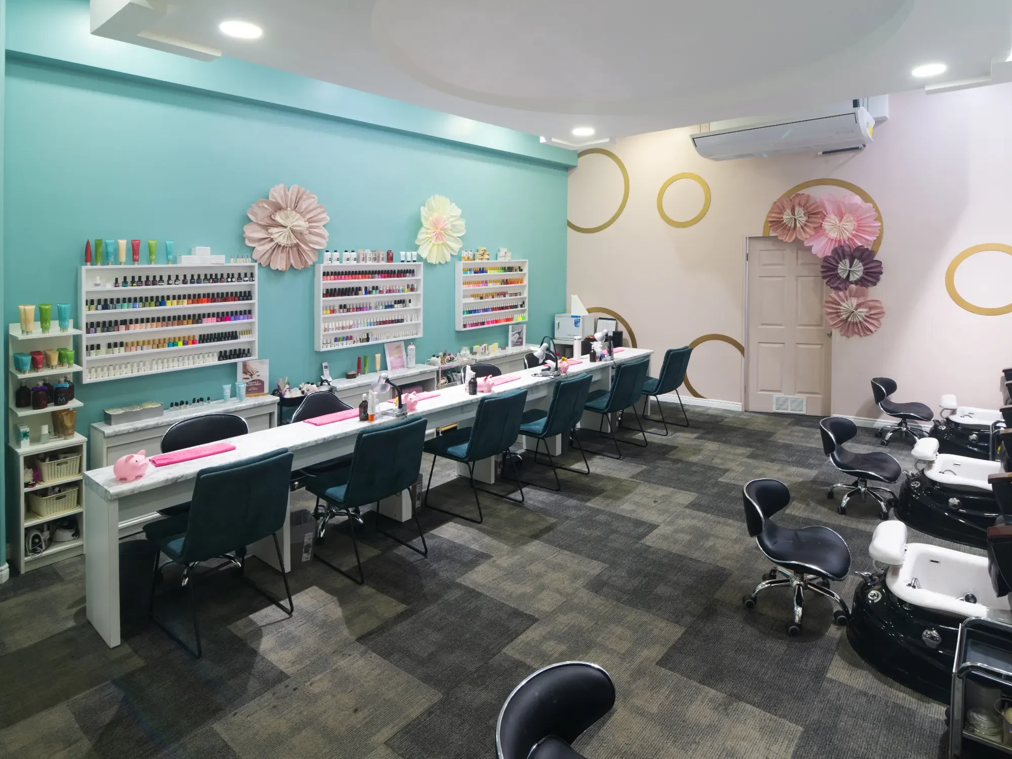 44nailspa-b copy.webp