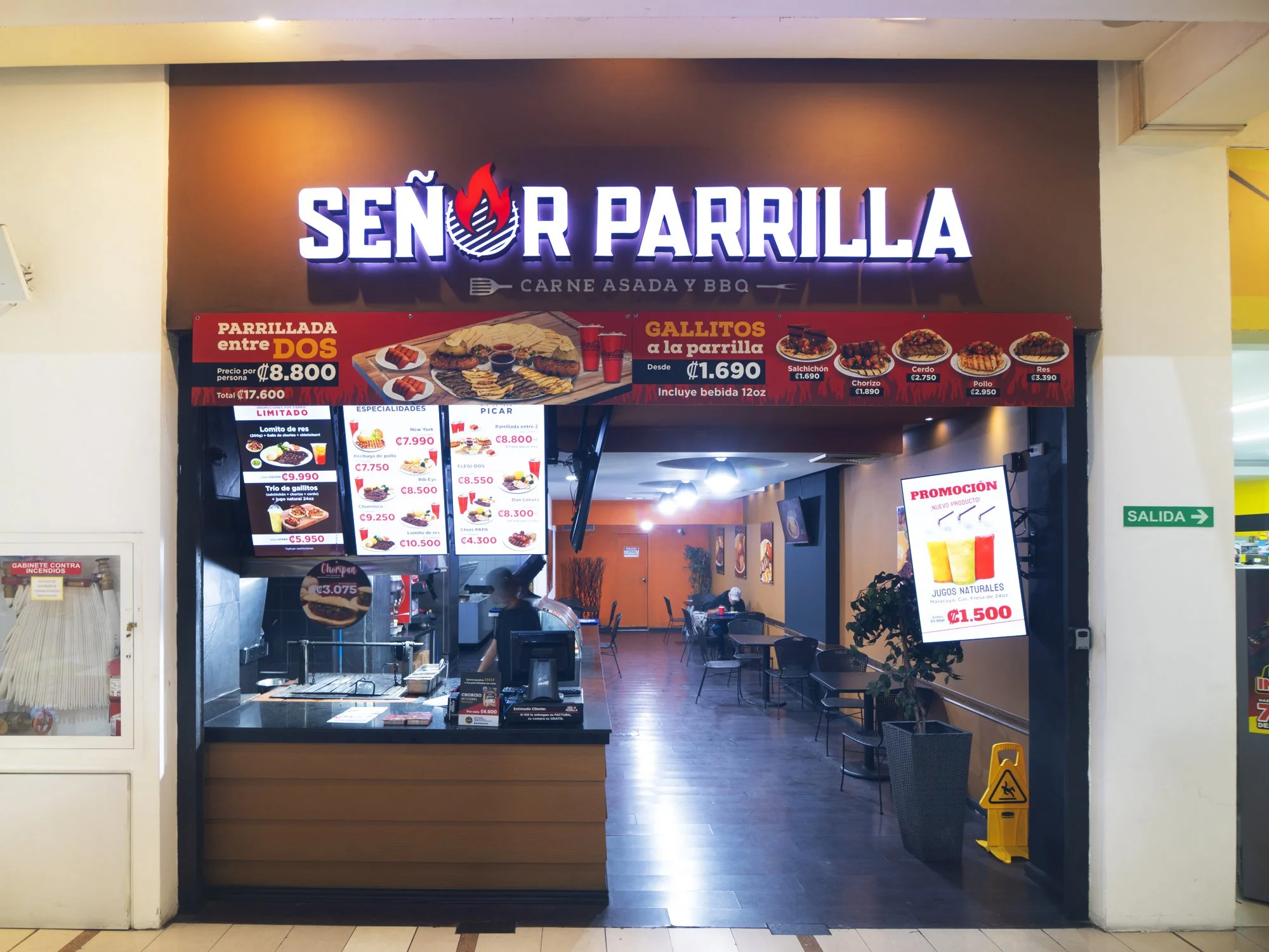 193senorparrilla-a copy.jpg