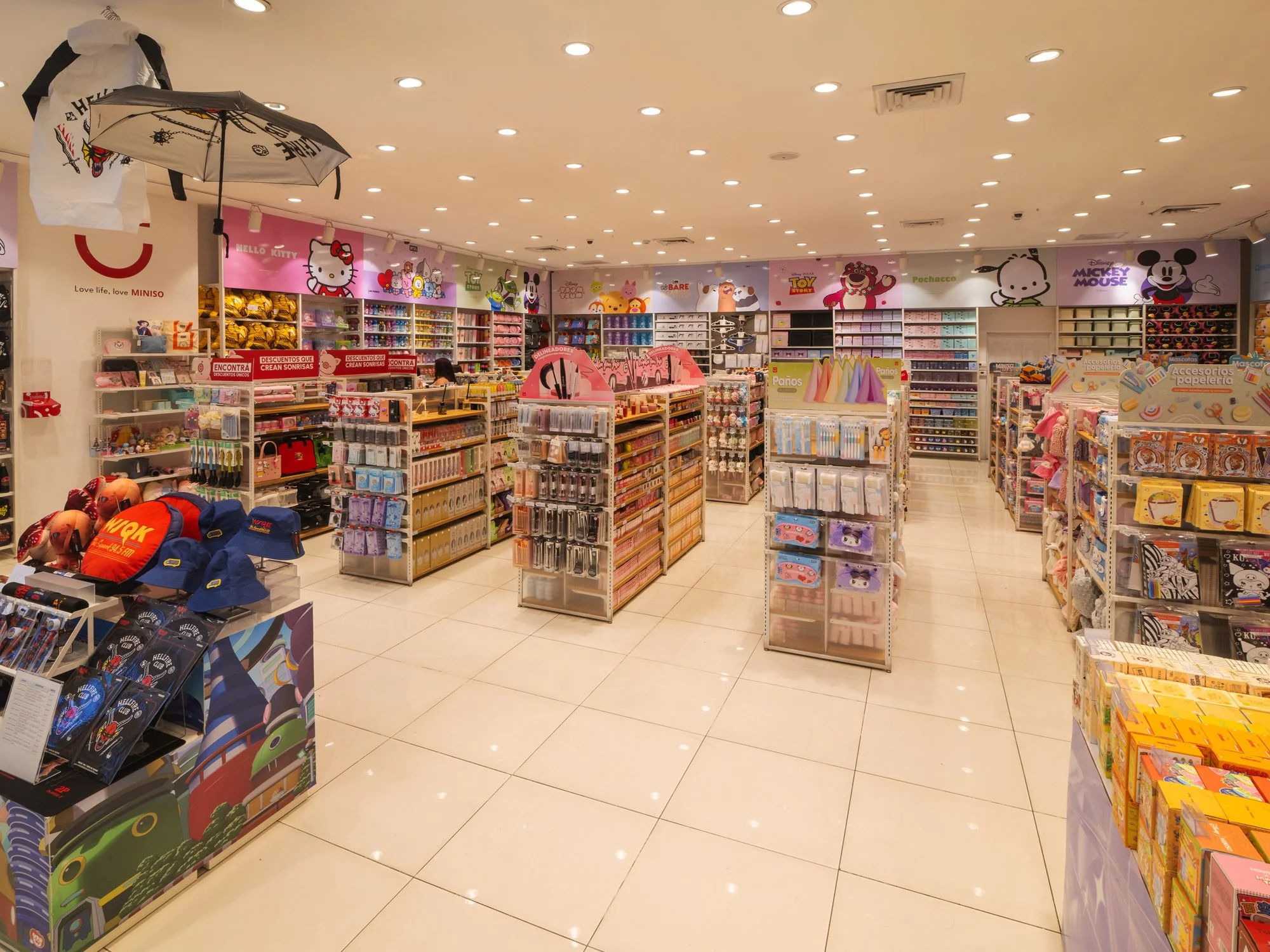 190miniso-b copy (1).jpg