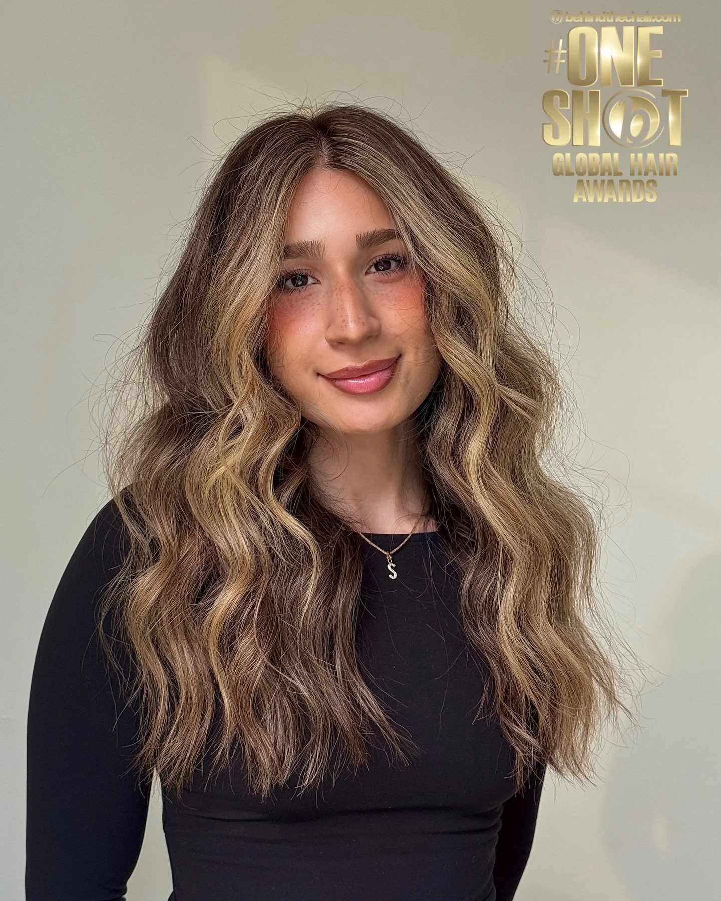 Golden Hour Brunette

A warm balayage that lives in that perfect in-between &mdash; not blonde, not brunette, just expensive.

Soft ribbons of honey and toasted gold melt through a rich base, creating dimension that moves with every wave. Depth at th