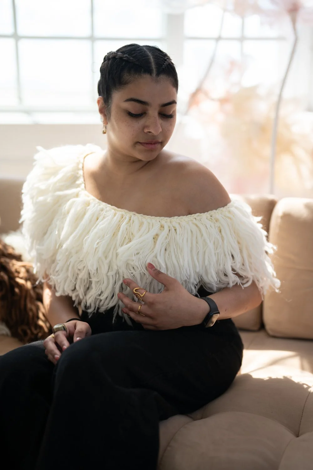 Off-shoulder fringe top