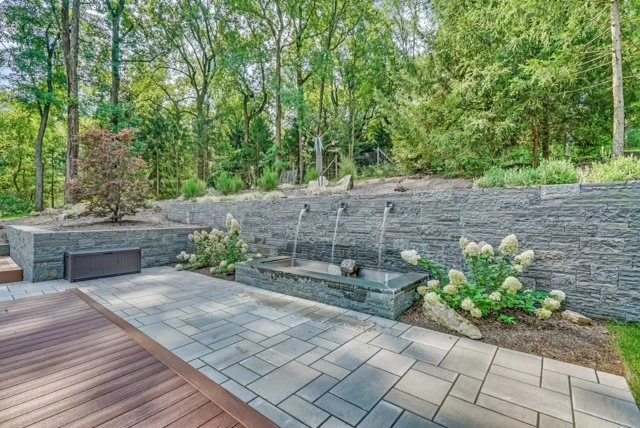 15-12 exterior 11.jpg