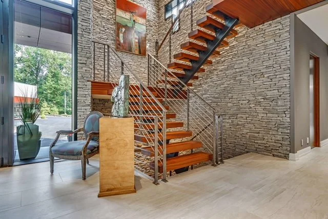 15-12 interior 53.jpg