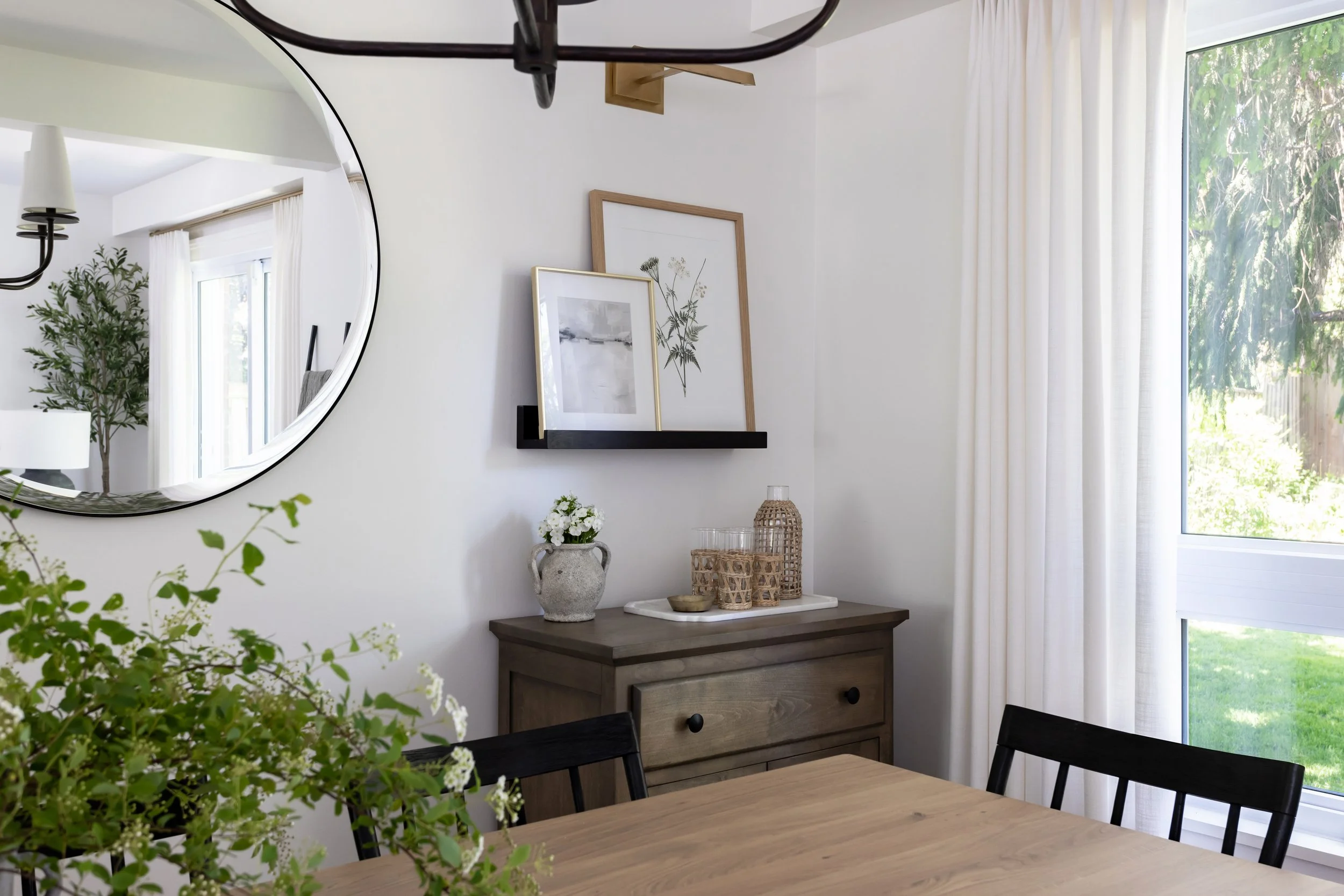 BirchPointHomes-WynfordPlace-Dining-09.jpg
