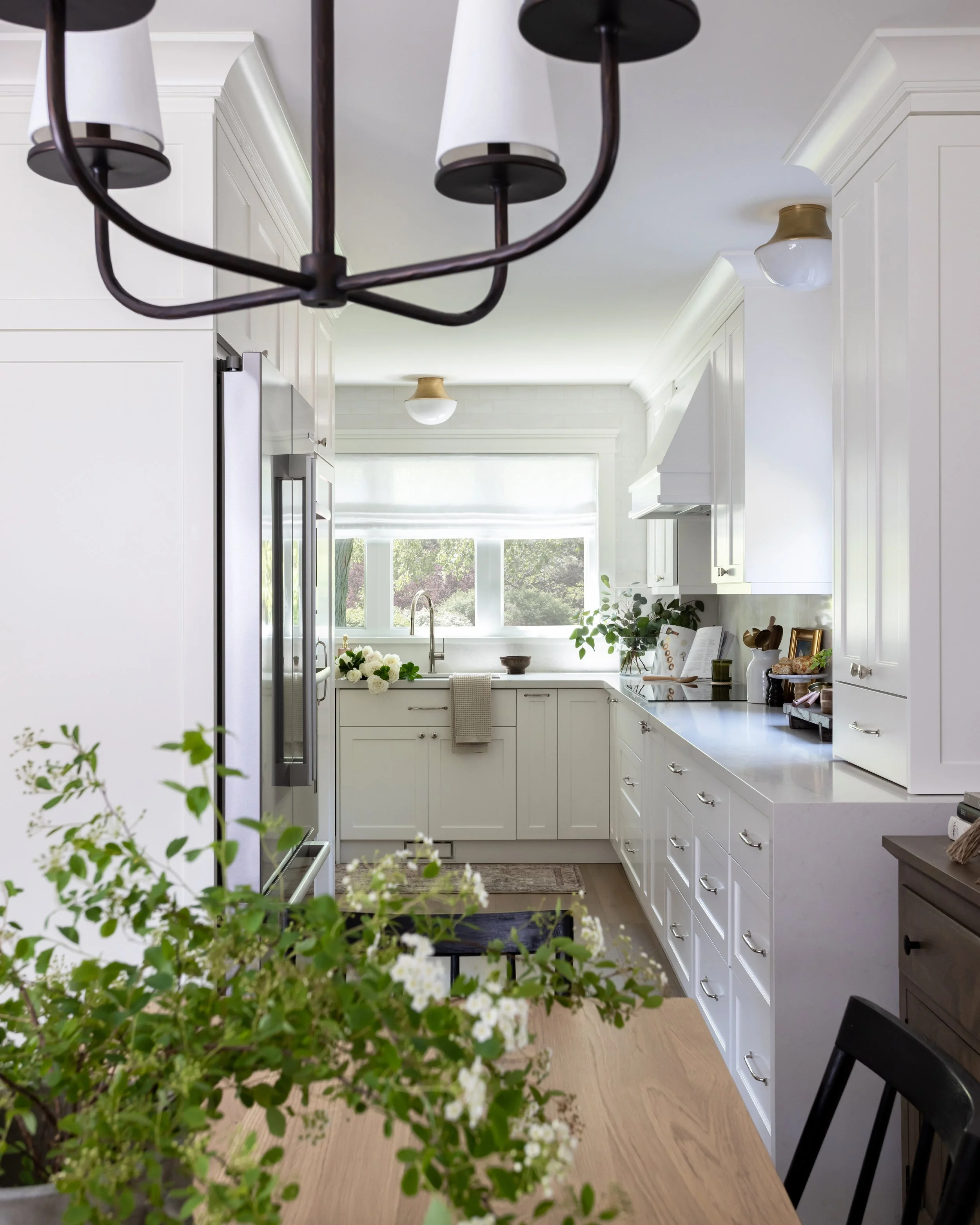 BirchPointHomes-WynfordPlace-Kitchen-02.jpg