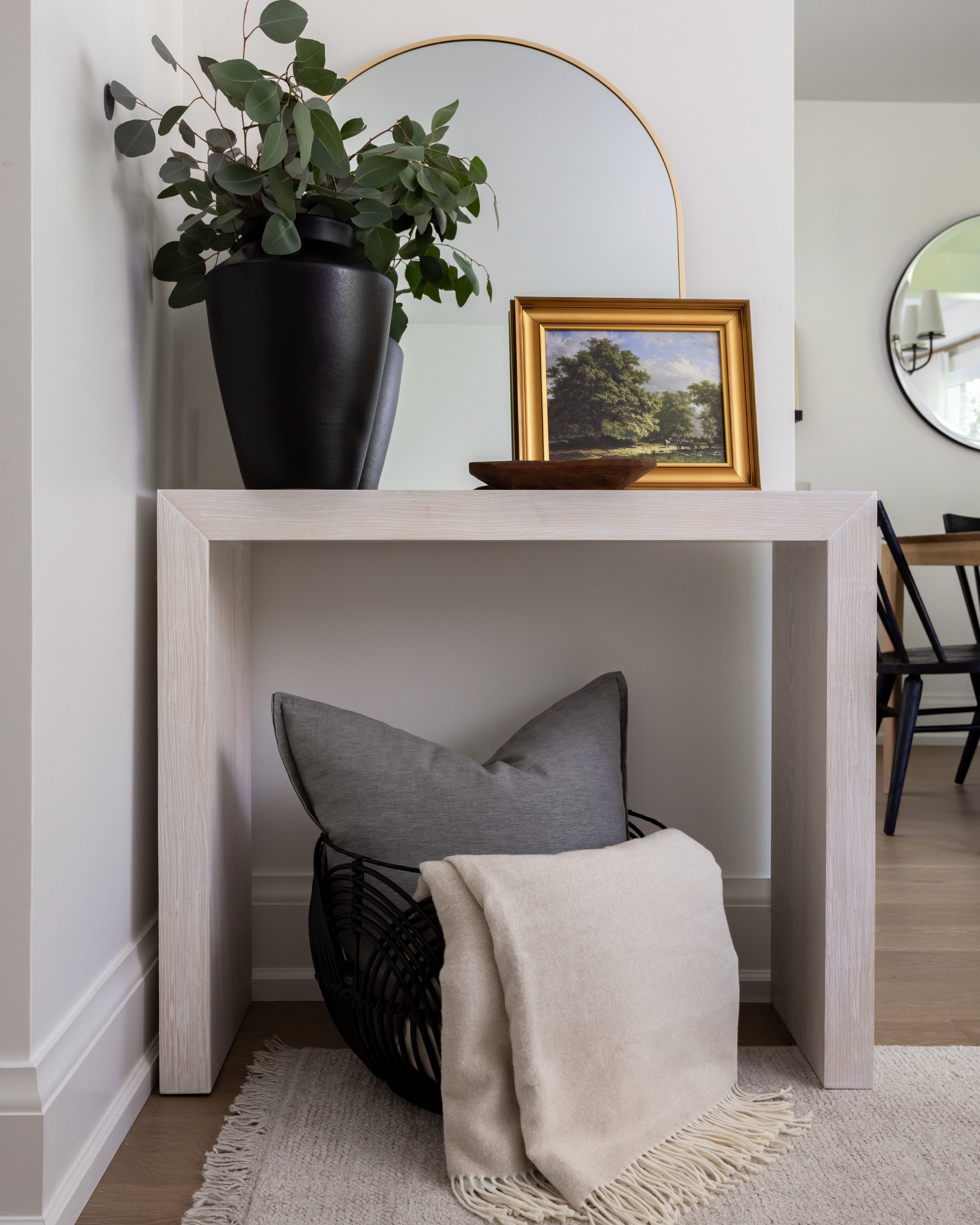 BirchPointHomes-WynfordPlace-Living-14.jpg