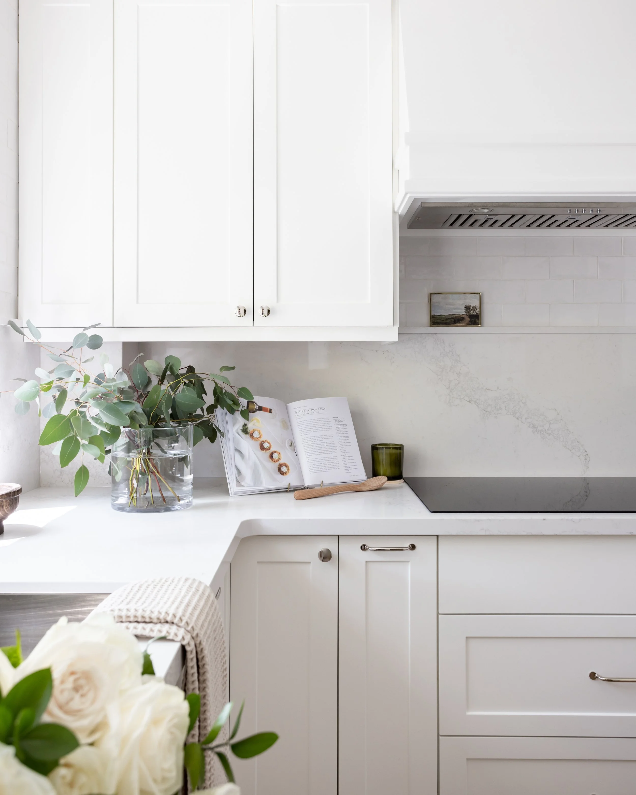 BirchPointHomes-WynfordPlace-Kitchen-14.jpg