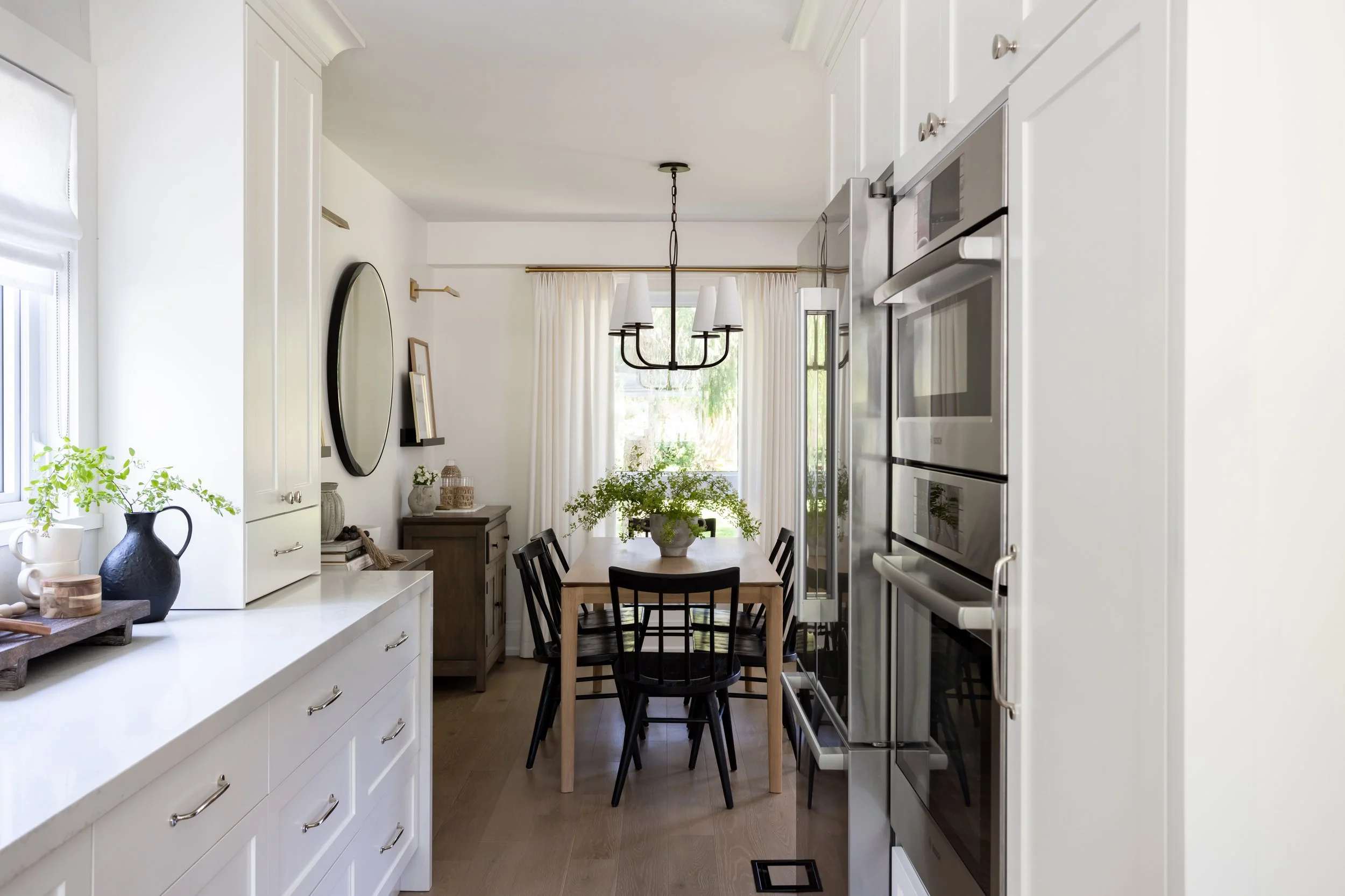 BirchPointHomes-WynfordPlace-Dining-01.jpg