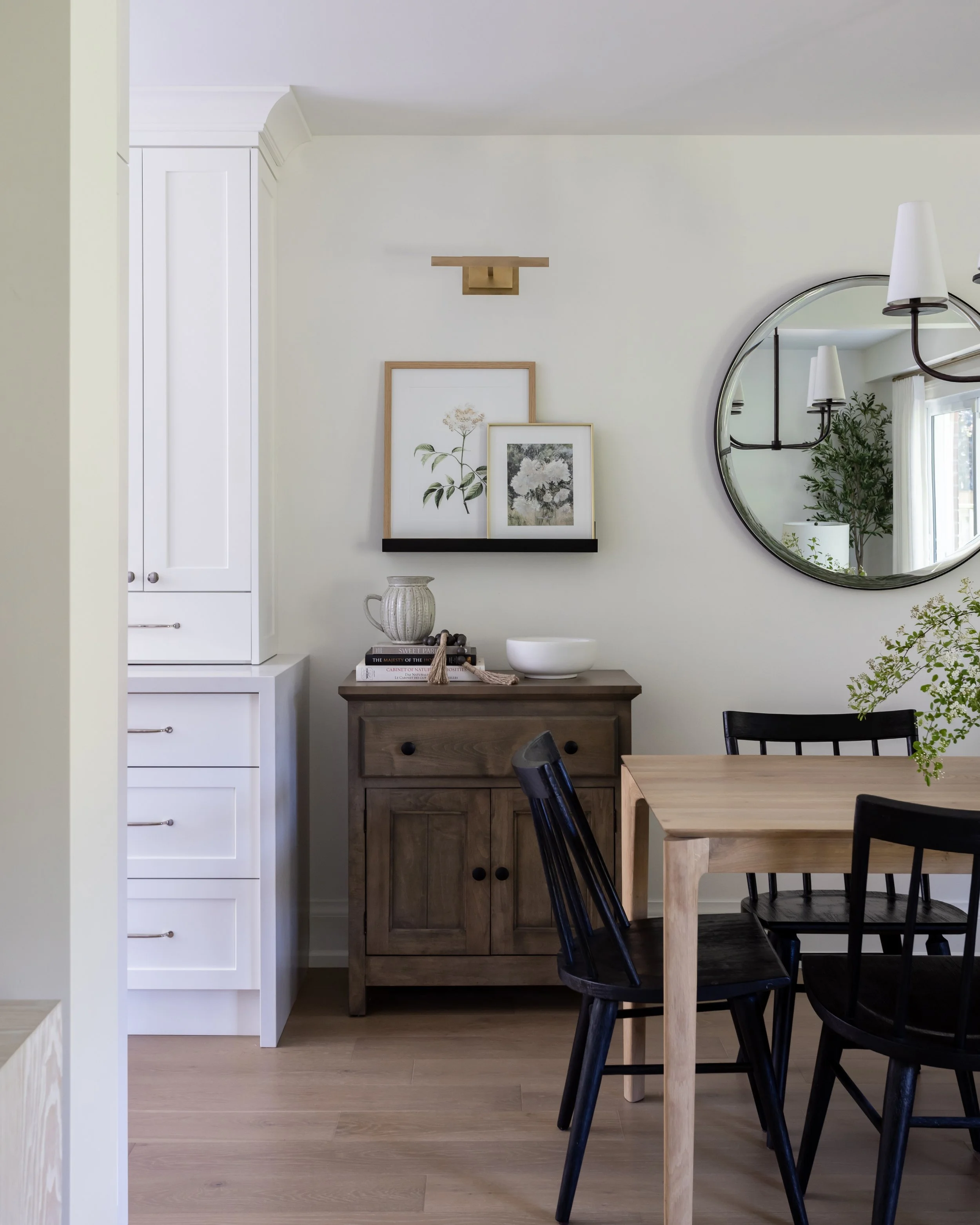 BirchPointHomes-WynfordPlace-Dining-06.jpg