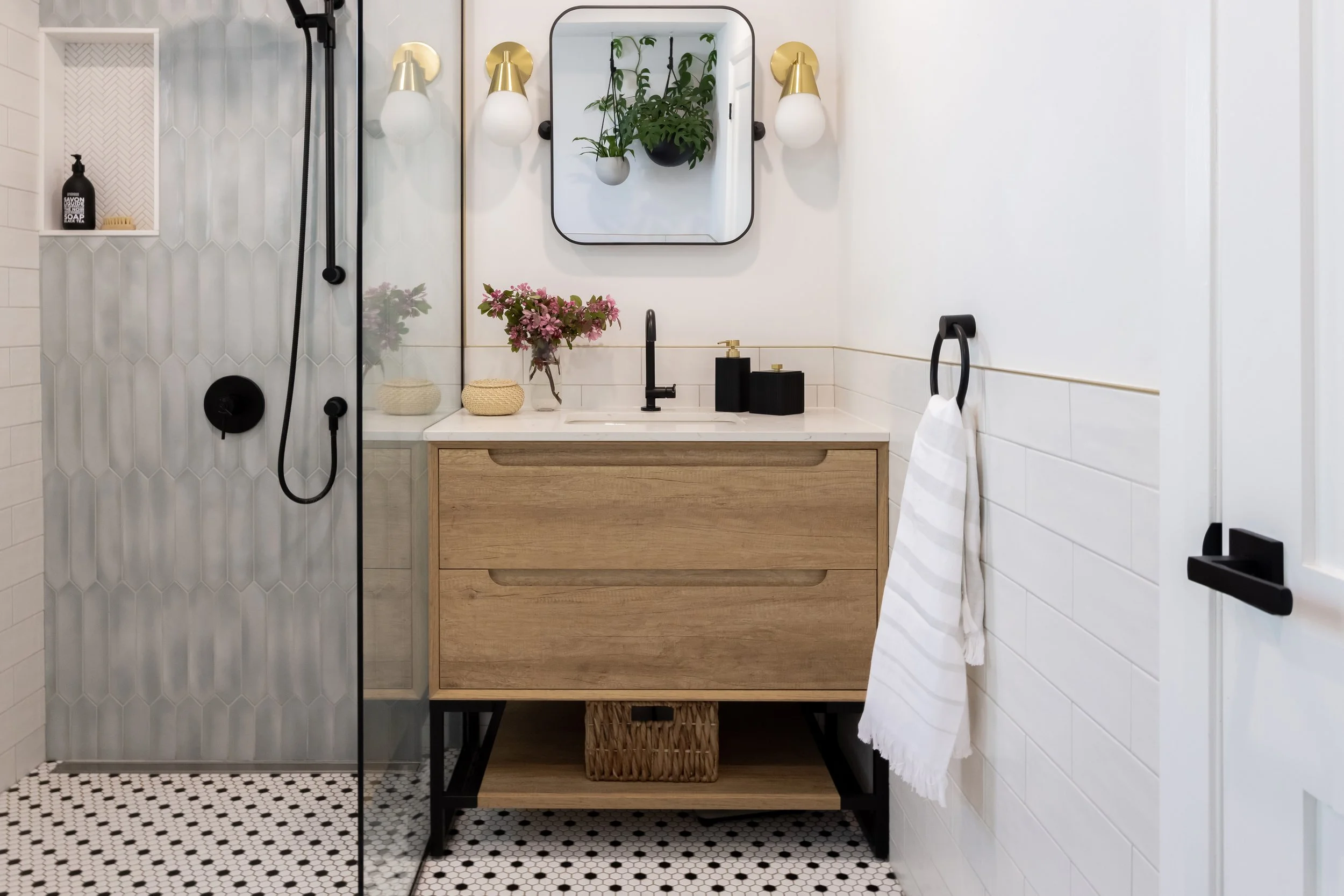 BirchPointHomes-Ingledale-Bath-03 - Copy - Copy.jpg