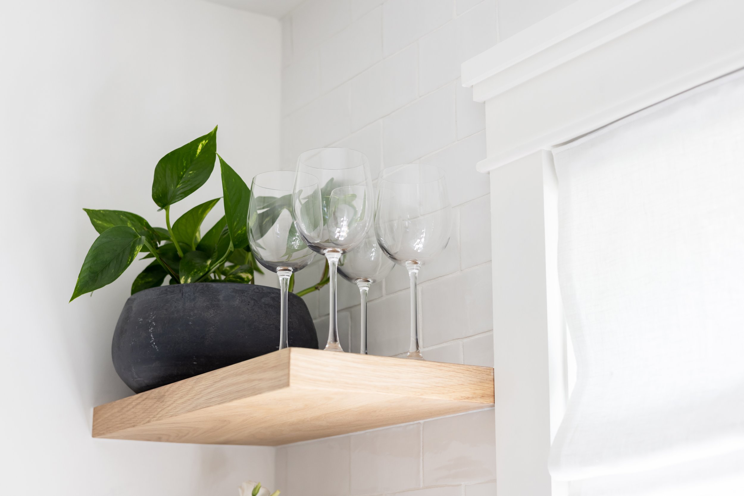 BirchPointHomes-WynfordPlace-Kitchen-22.jpg