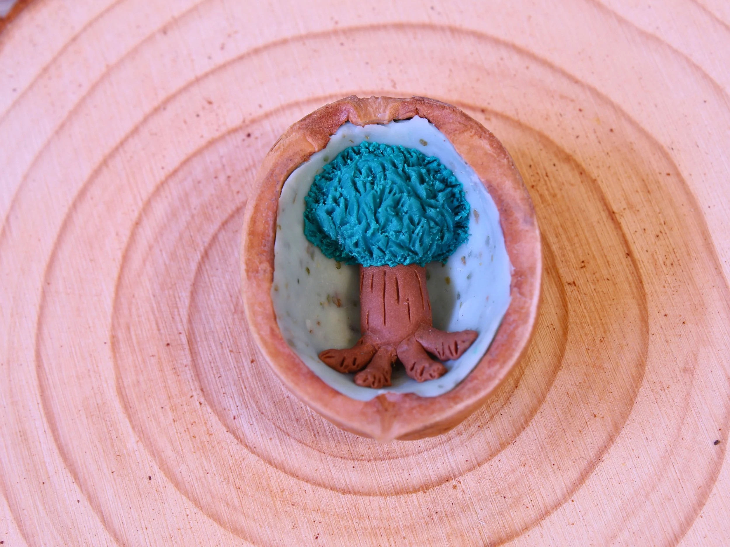 TREE CLOSE - Edited.jpg