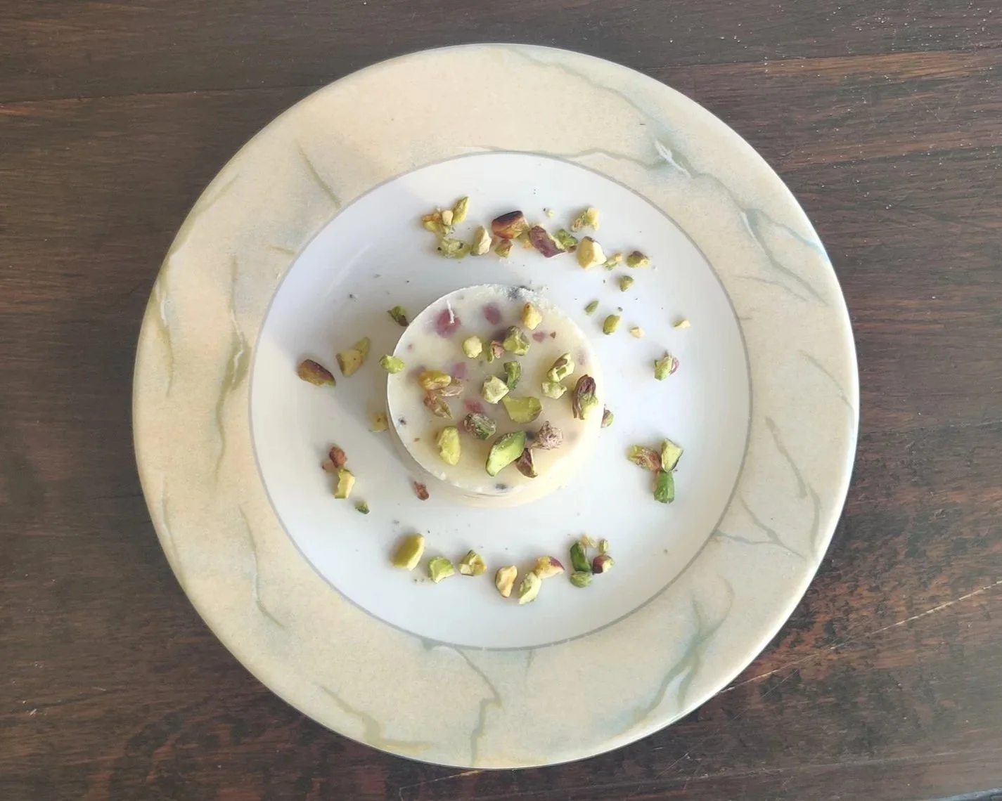 Pistachio kulfi (Traditional Indian Ice cream)
