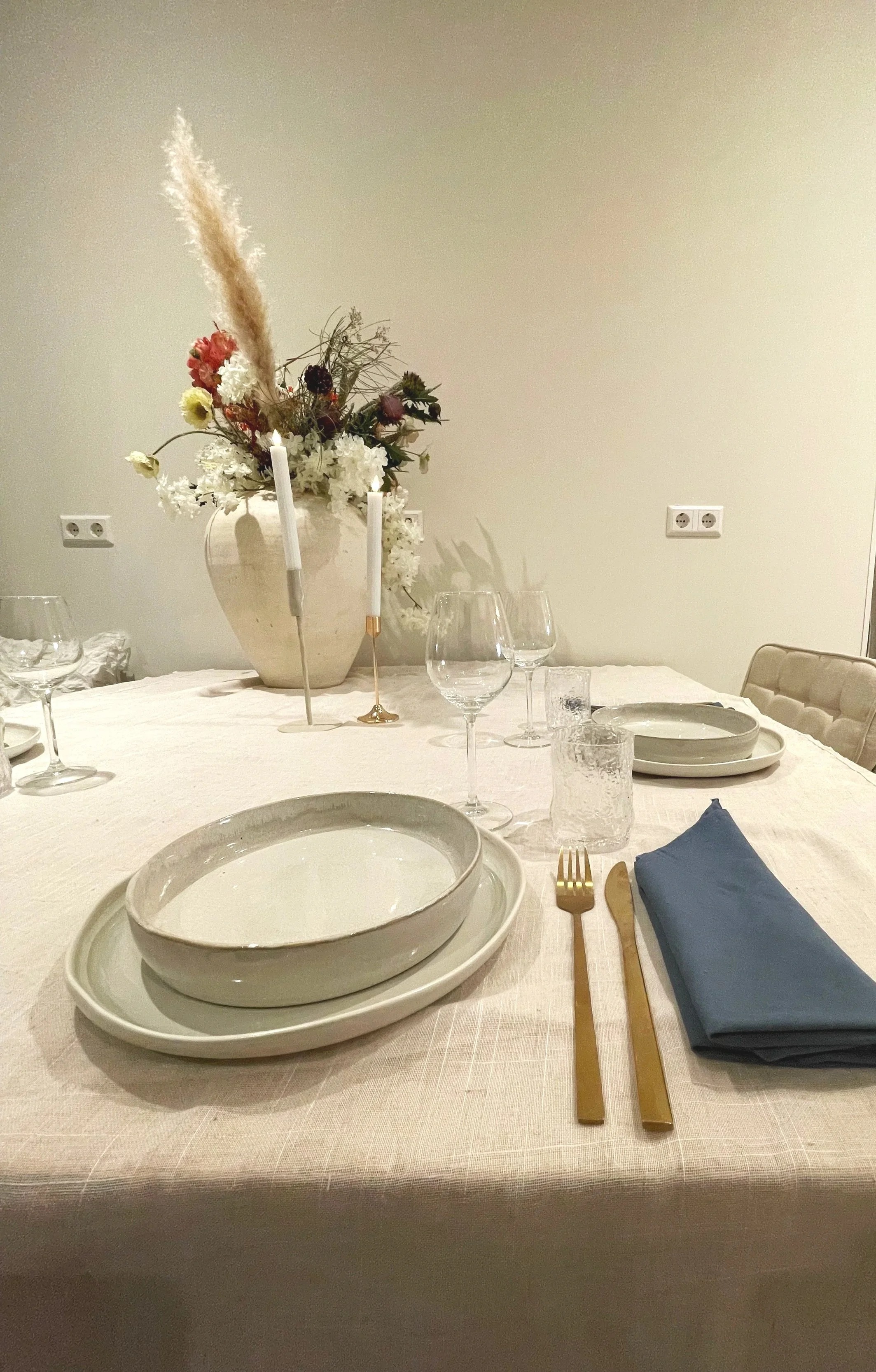 dining+setup.jpg