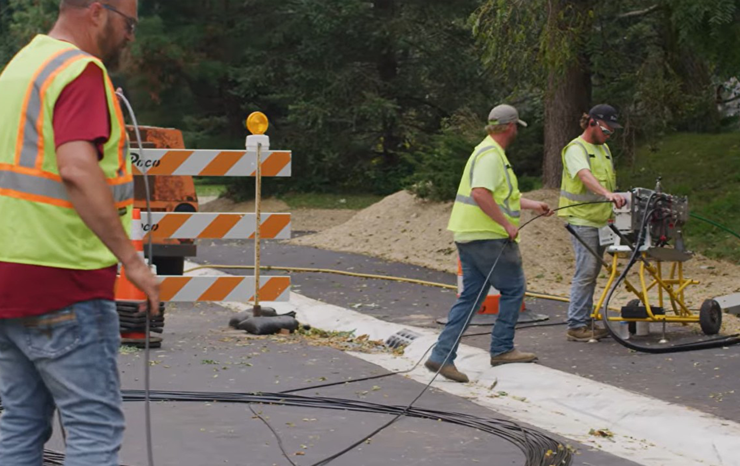 VIDEO: Livingston County, MI, eX² Technology and Other Partners Discuss the Deployment of the County's Middle-Mile Fiber Network
