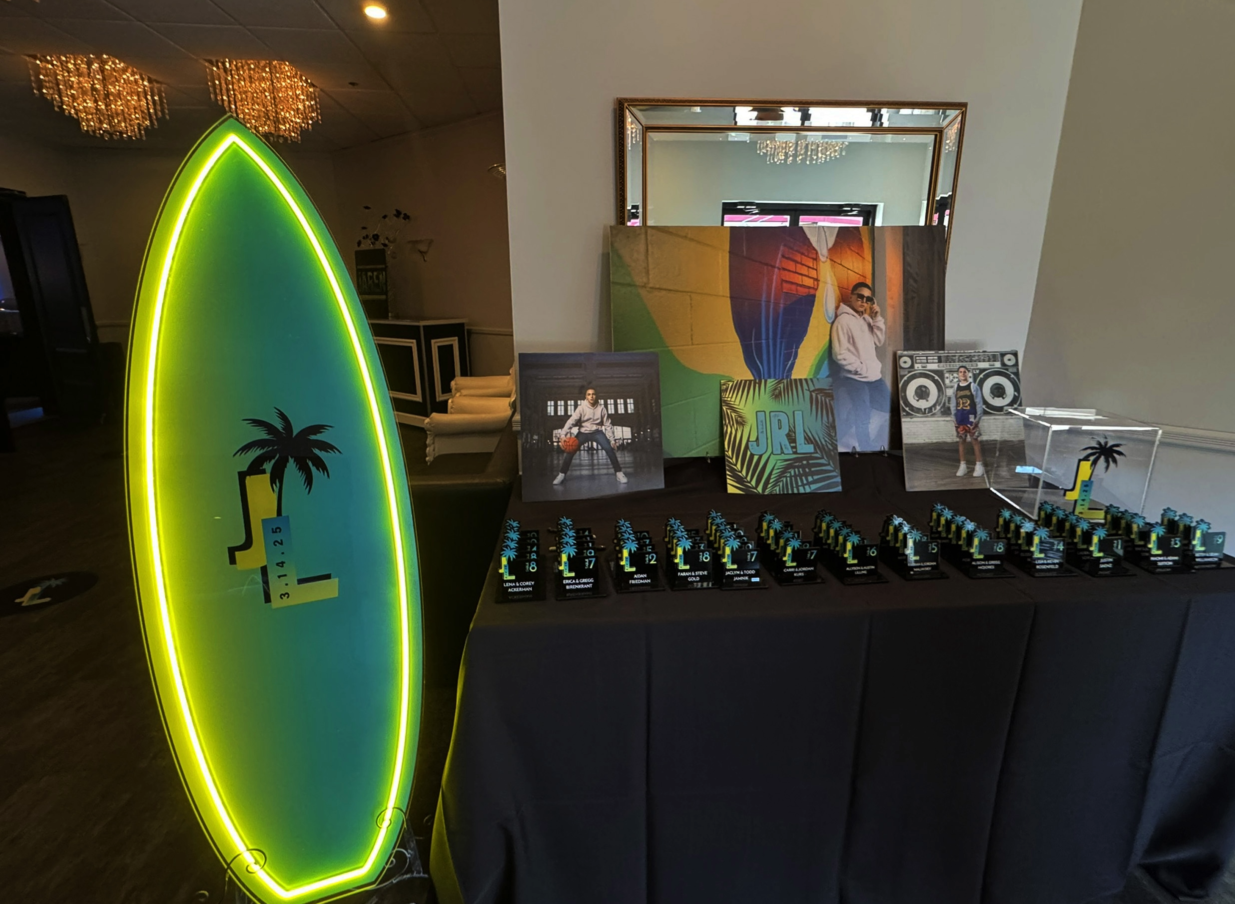 JL Neon Surfboard Sign_Tropical_Bat.png