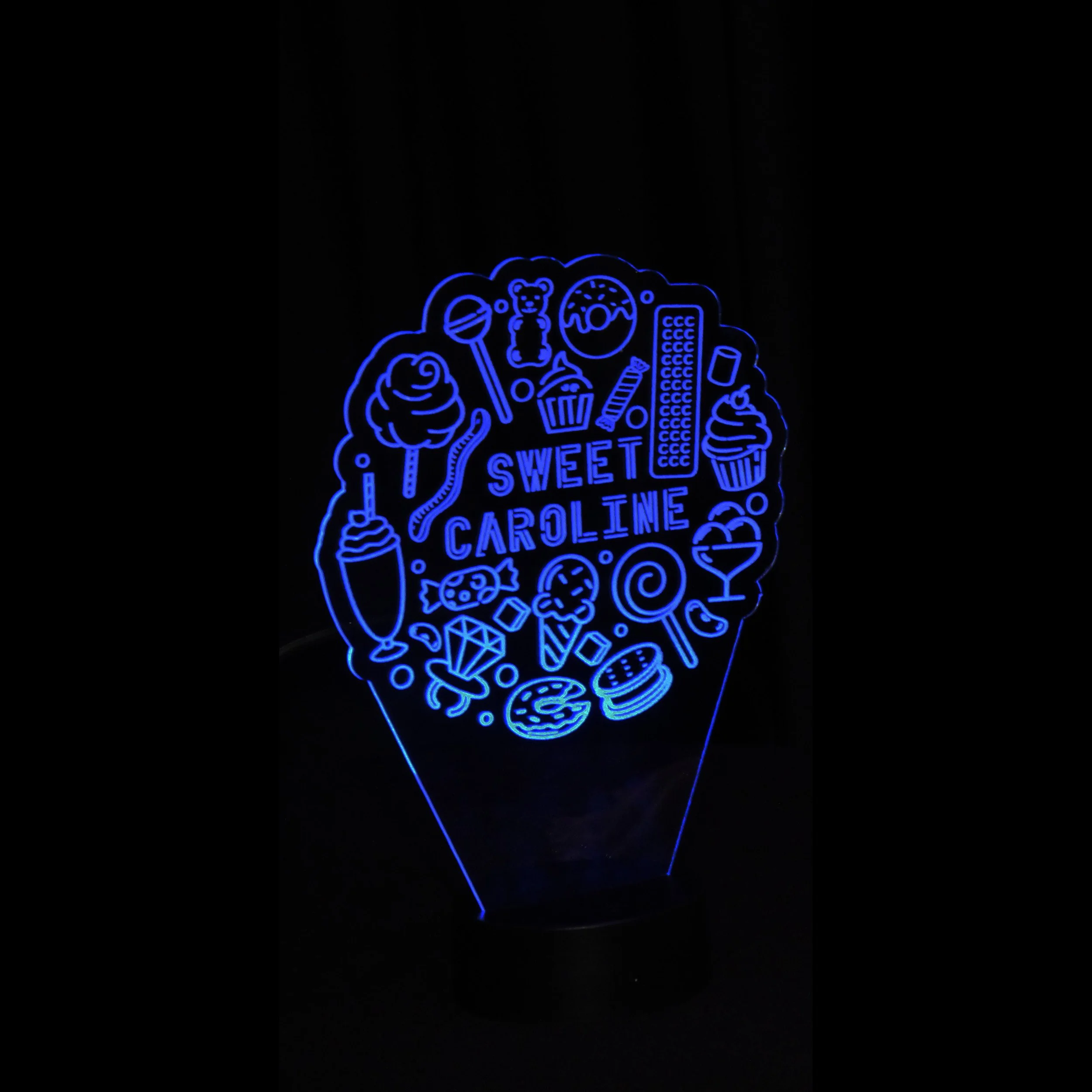 Sweet Caroline Centerpiece.jpg