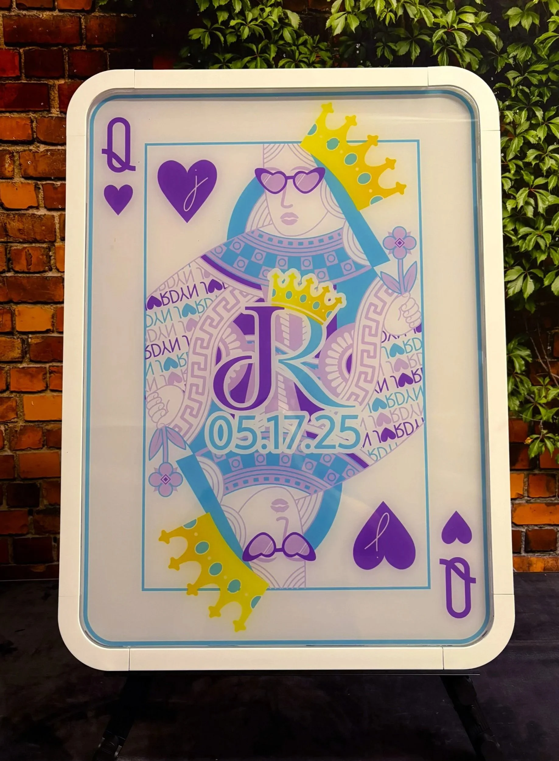 JR+Queen+of+Hearts+Drop+Box+Empty.jpg