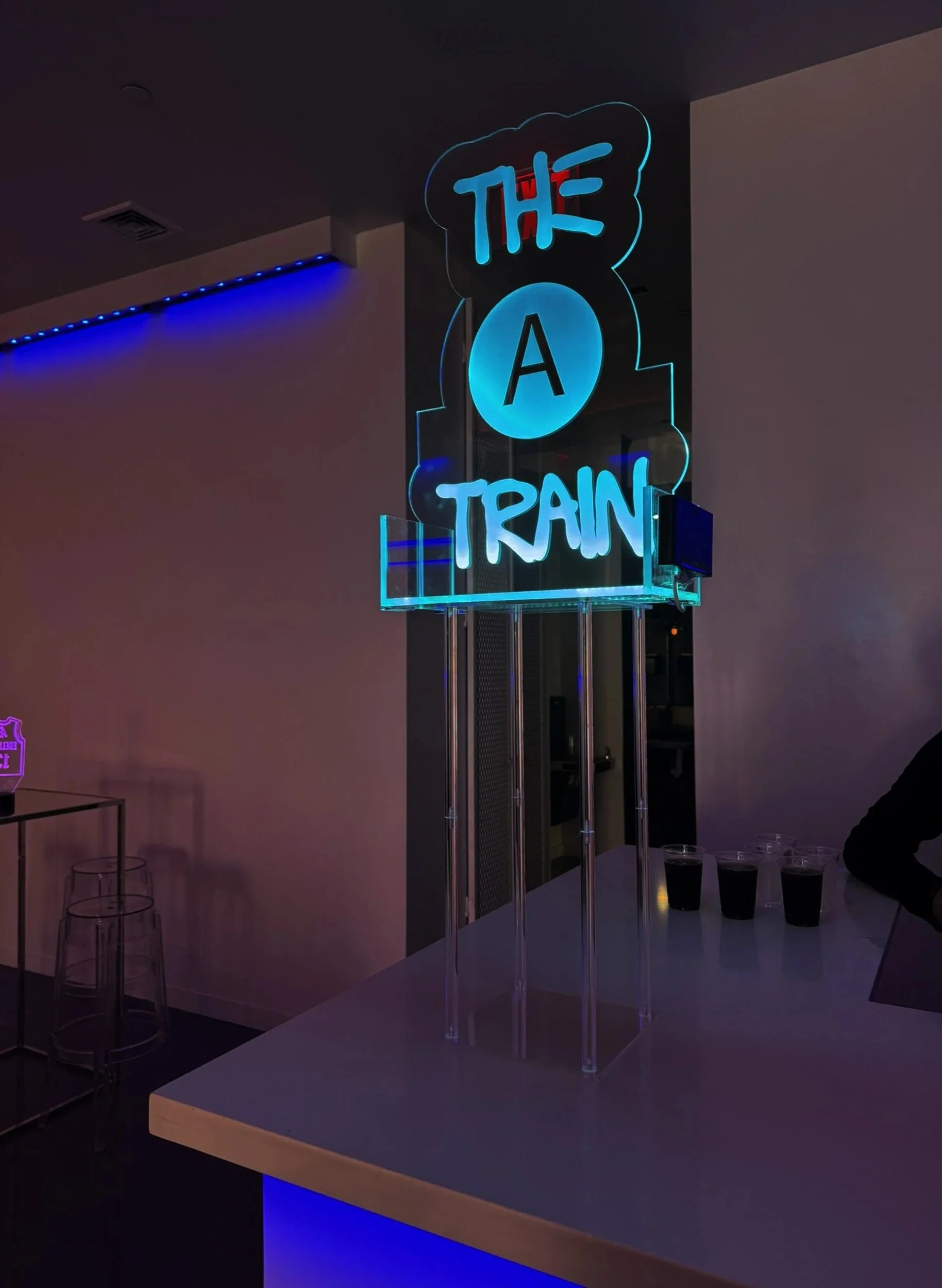 The+A+Train+Turquoise+Centerpiece.jpg
