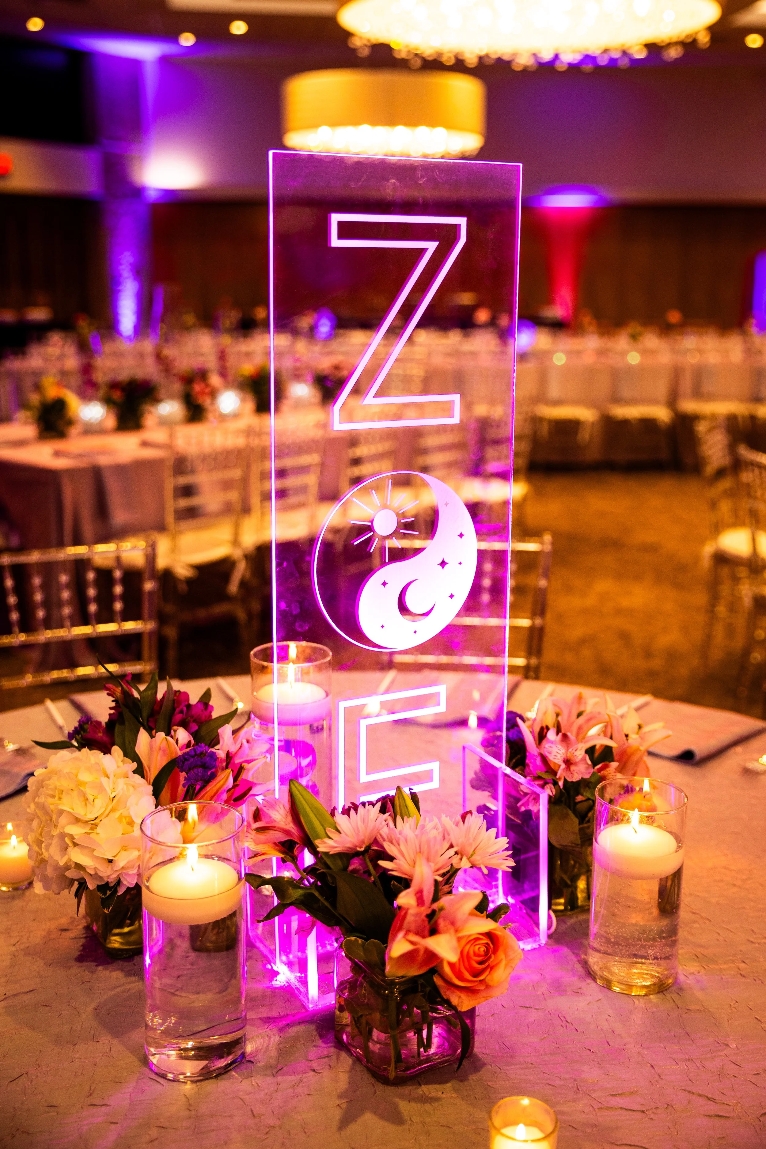 Zoe_Yin & Yang_Pink LED Centerpiece_Bat Mitzvah.jpg