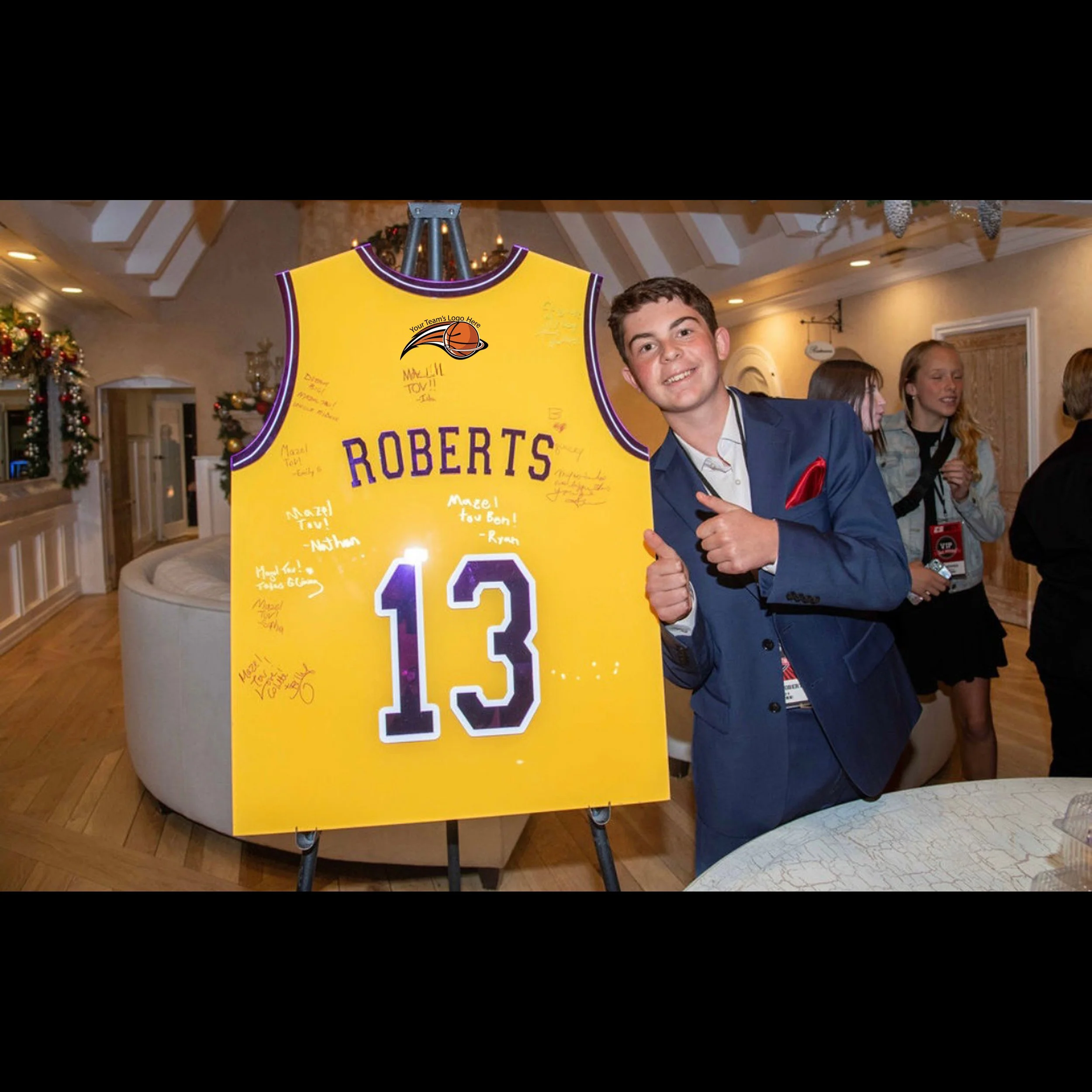 Roberts Basketball Jersey Lakers.jpg
