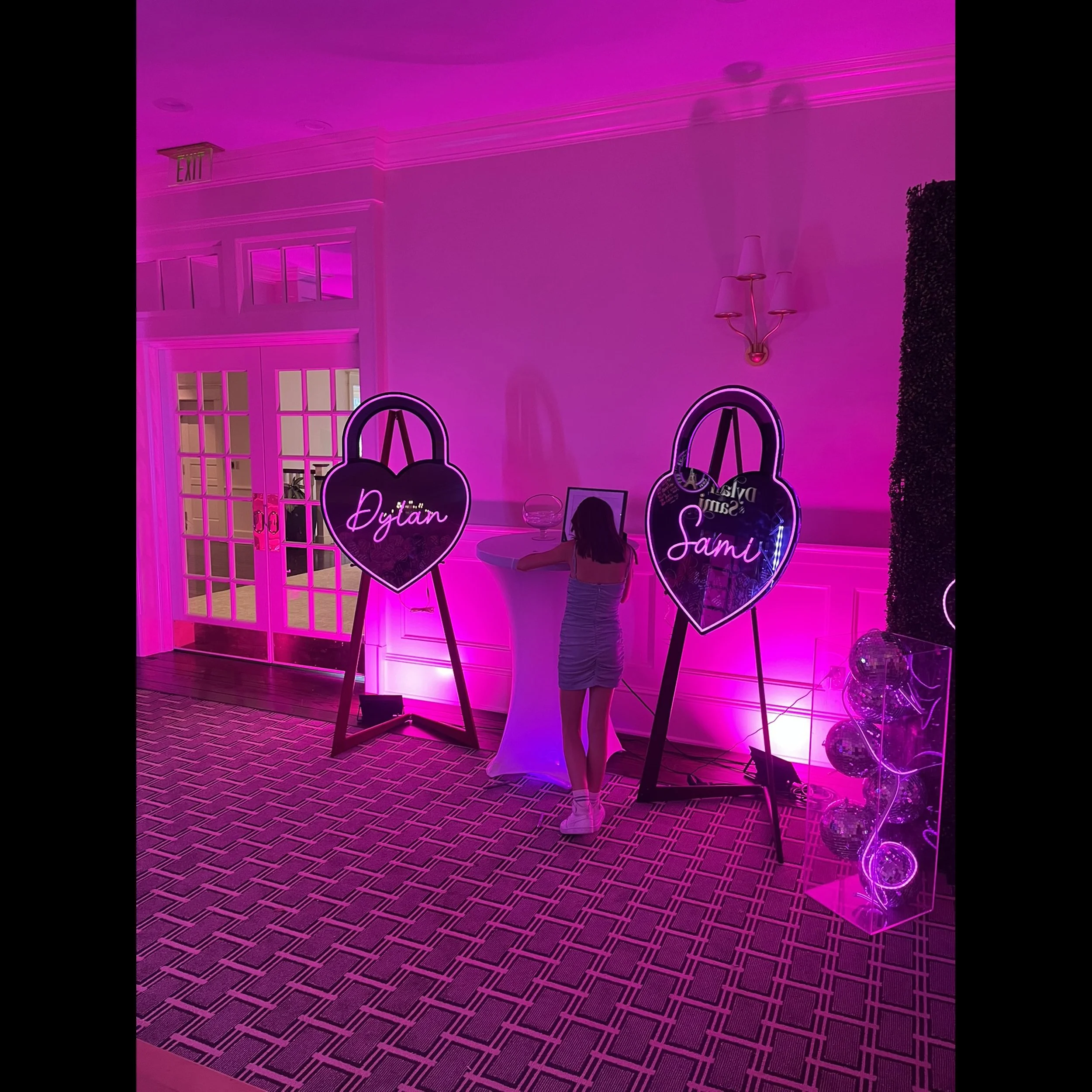 Dylan and Sami Heart Lock Neon Pink Drop Box Empty.jpg