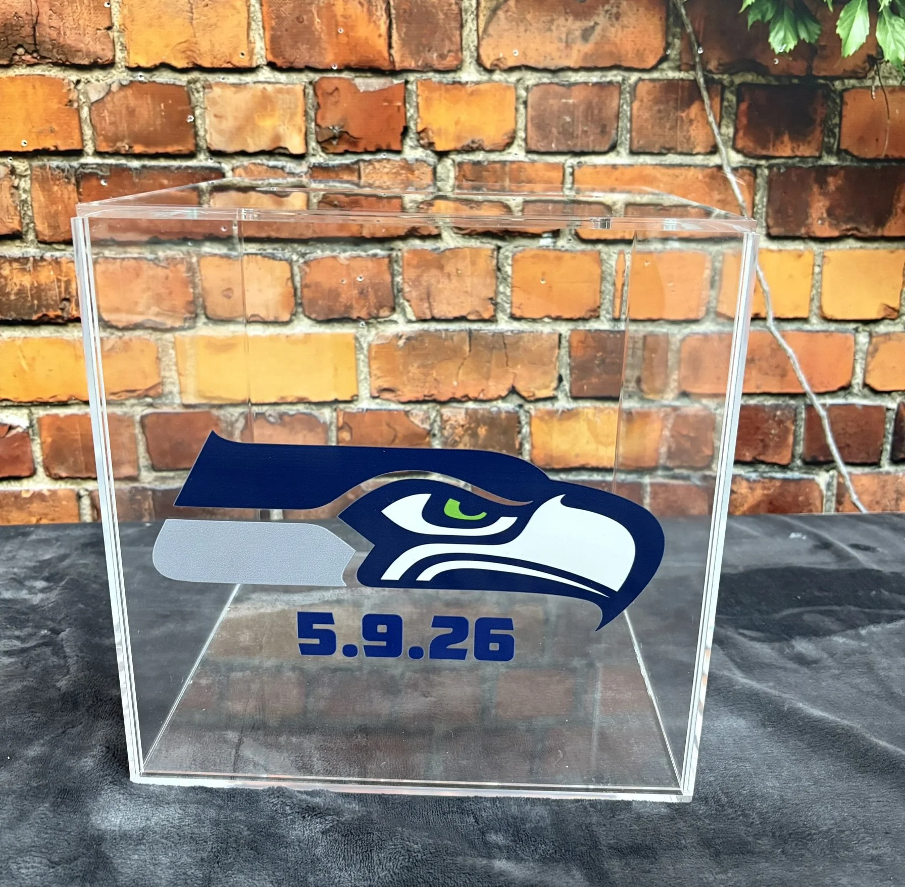 Philadelphia Eagles Gift Card Box_Football_Sports_Bar.JPEG